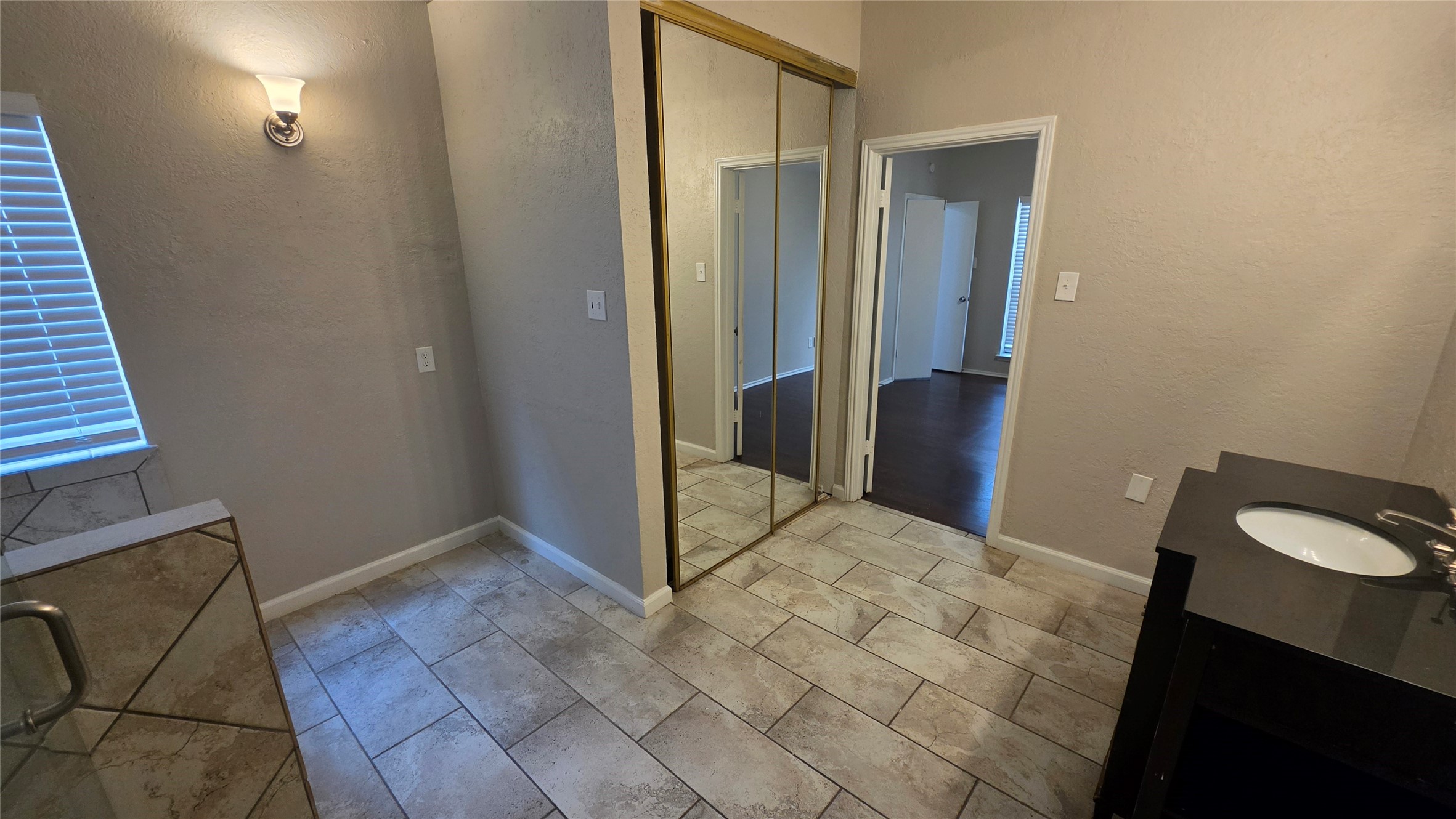 4806 Tracemeadow Drive Property Photo 8