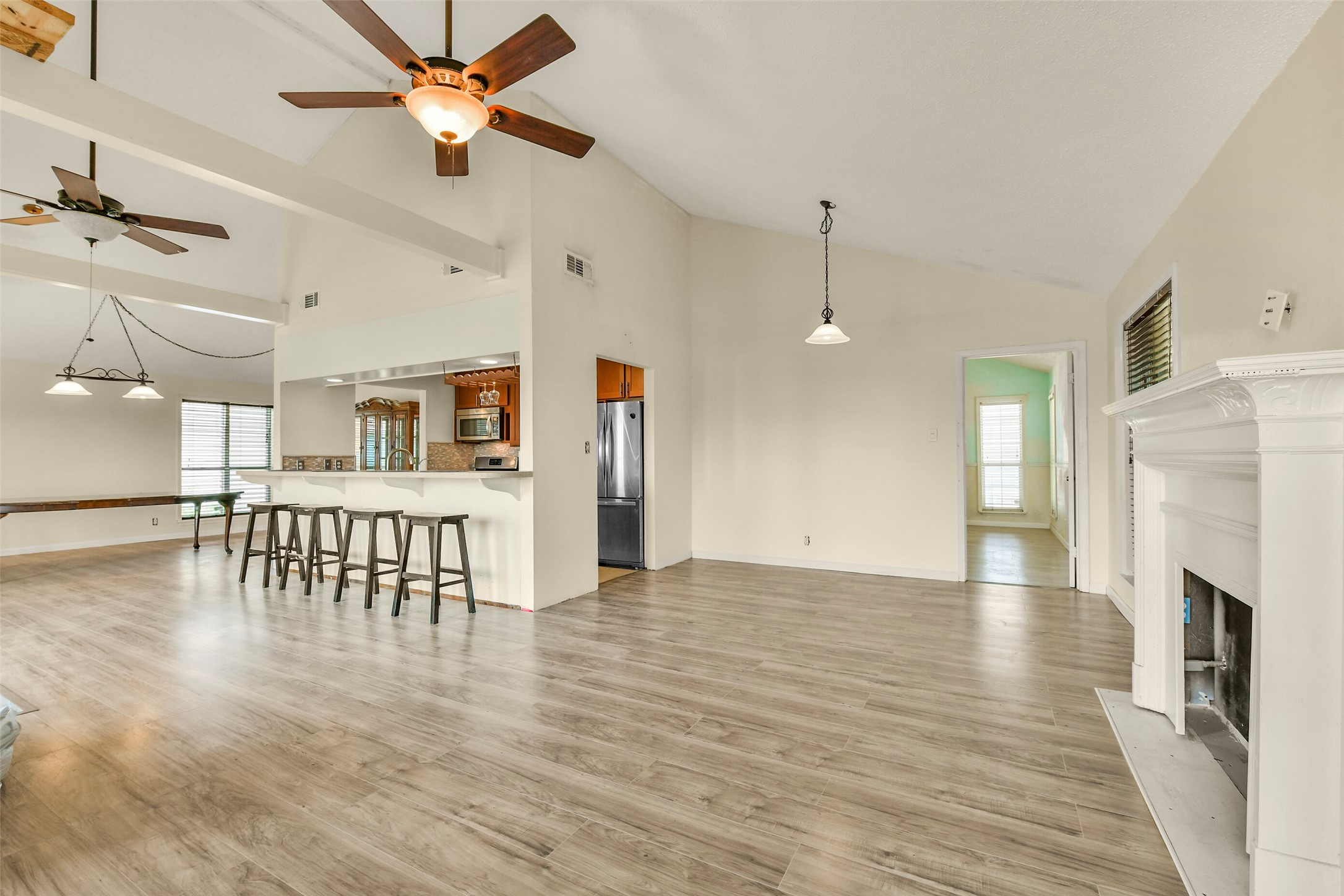 1073 Redfish Street Property Photo 8