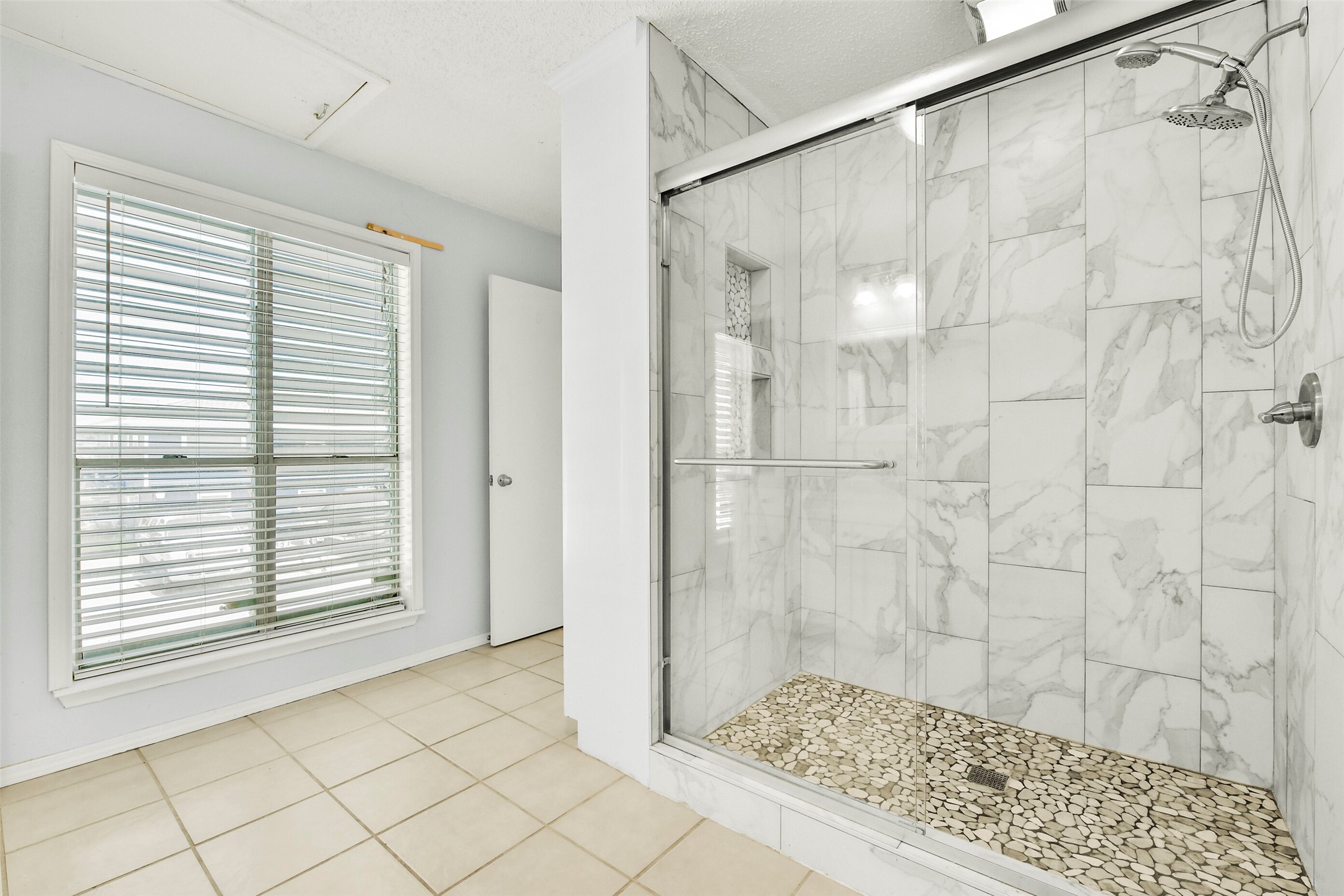 1073 Redfish Street Property Photo 19