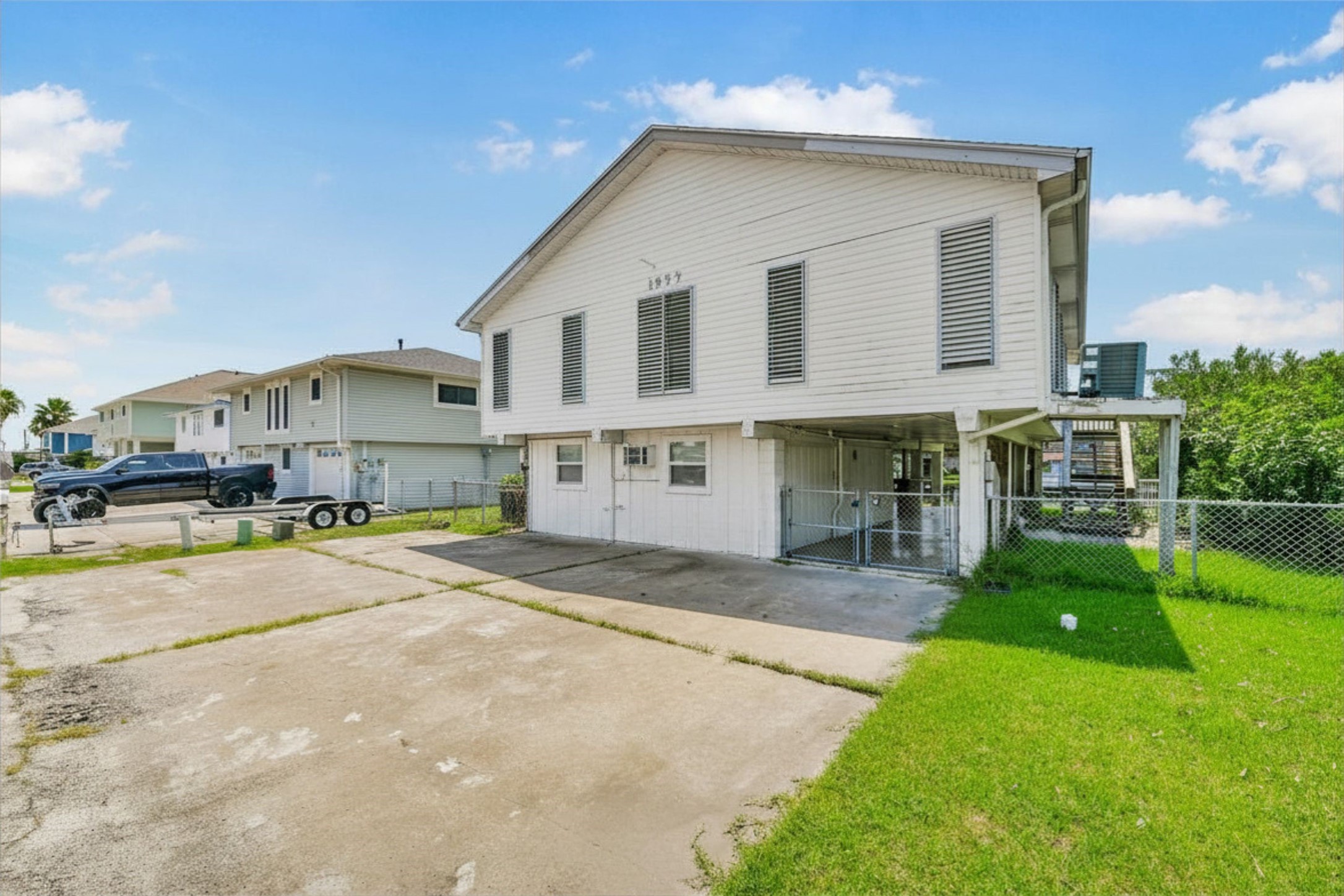 1073 Redfish Street Property Photo 34