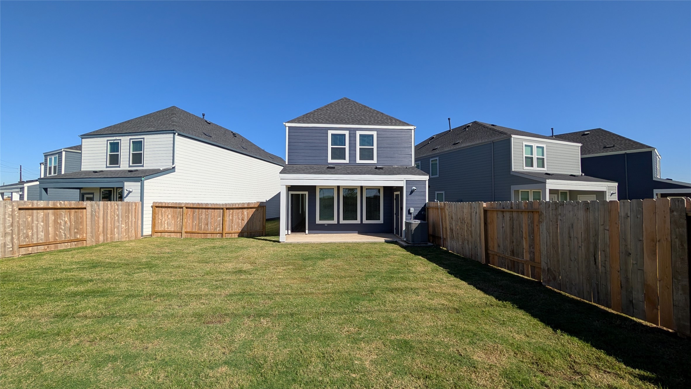 10610 Wellesley Terrace Trail Property Photo 32