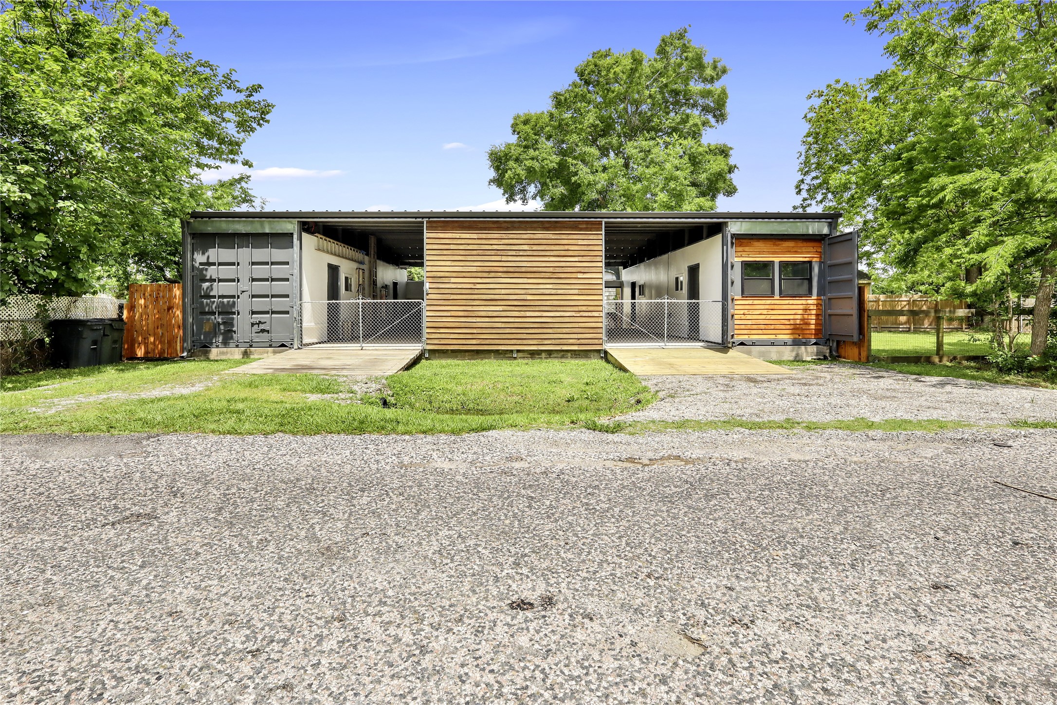 Bacliff Real Estate Listings Main Image
