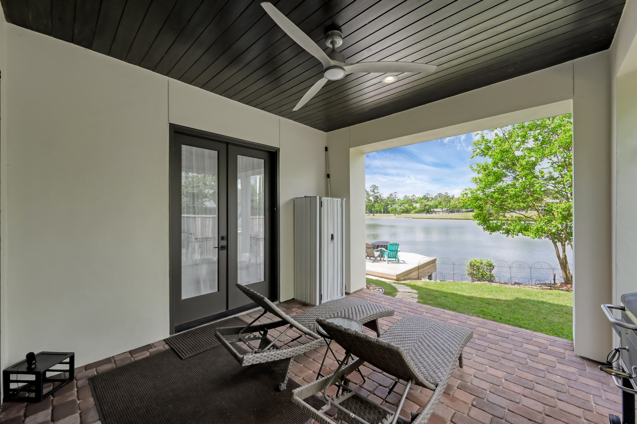 22 Lakeside Cove Property Photo 44