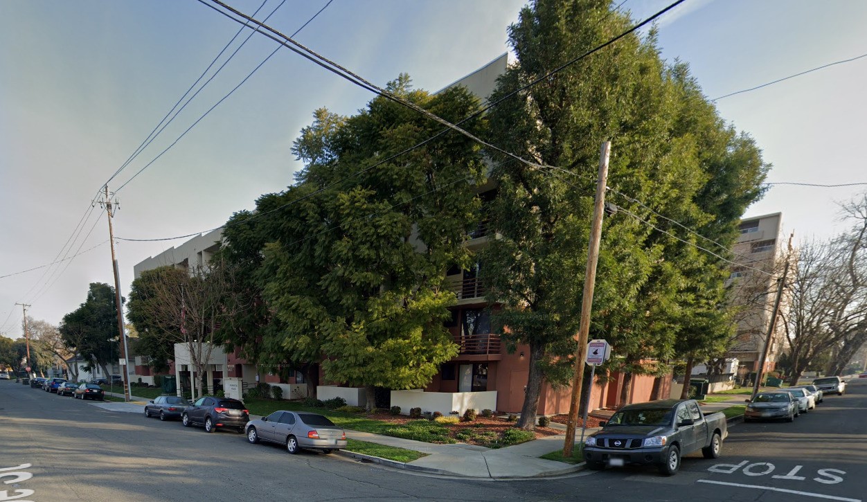 1320 N Monroe St Property Photo 2