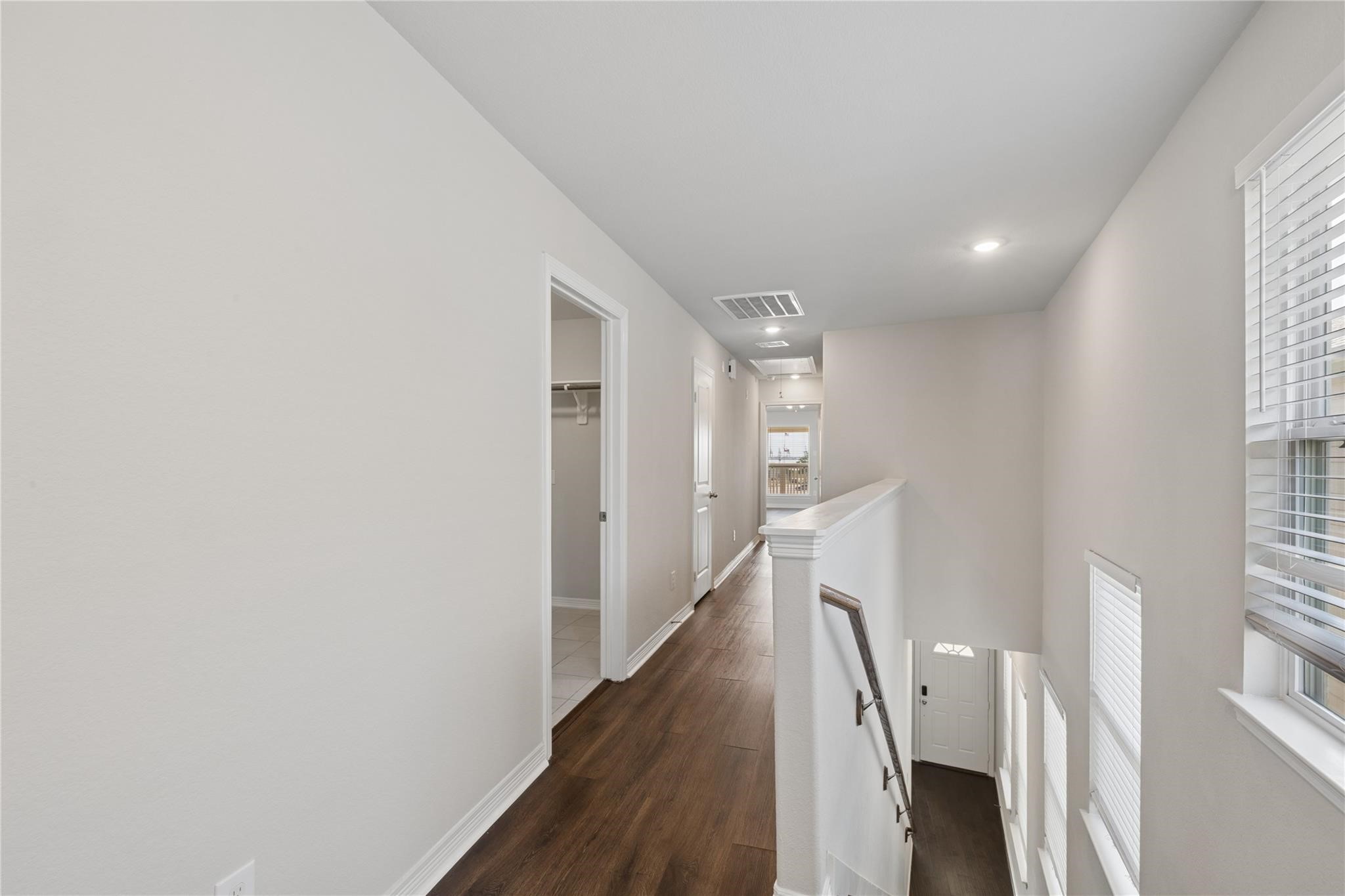 705 N Bayshore Drive Property Photo 12