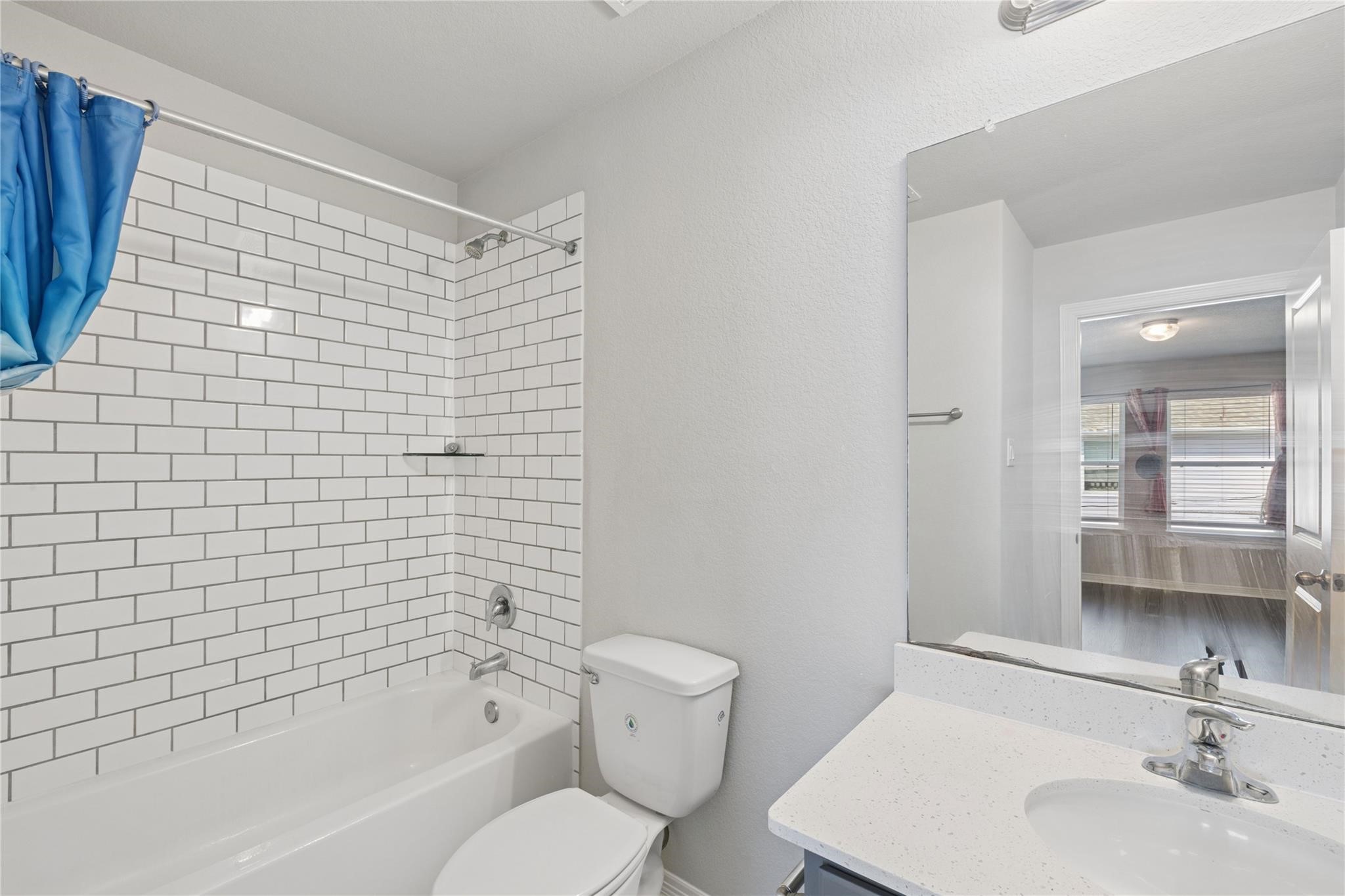 705 N Bayshore Drive Property Photo 15