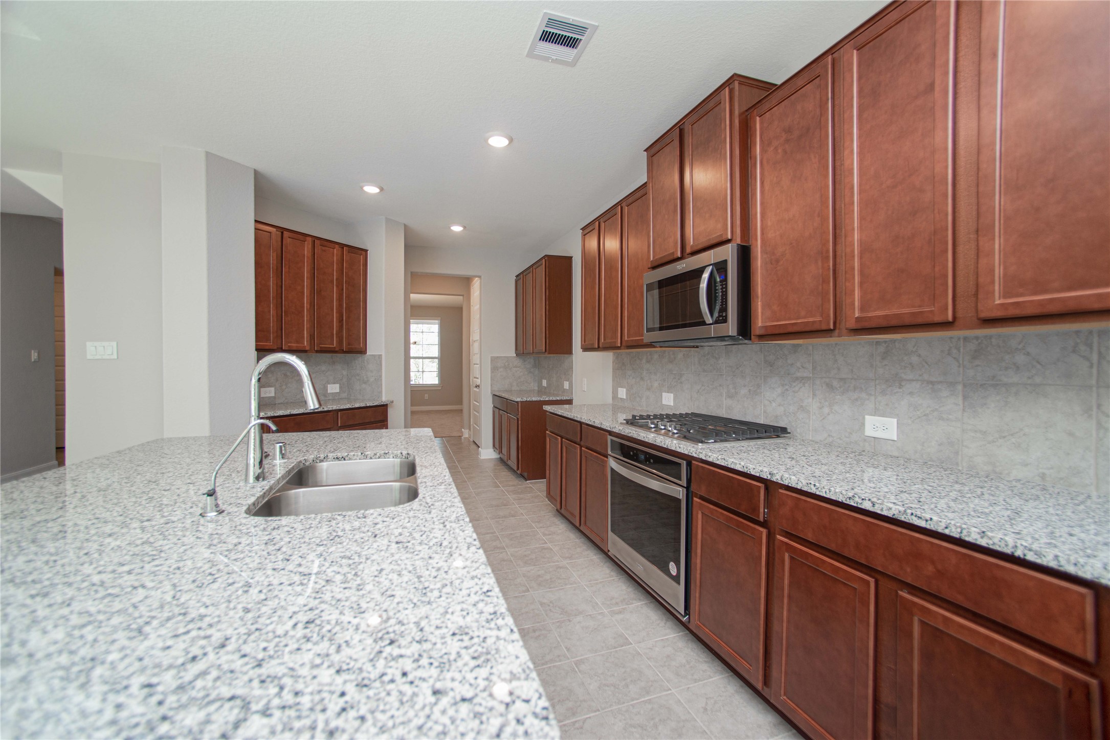 2224 Gadwall Court Property Photo 7