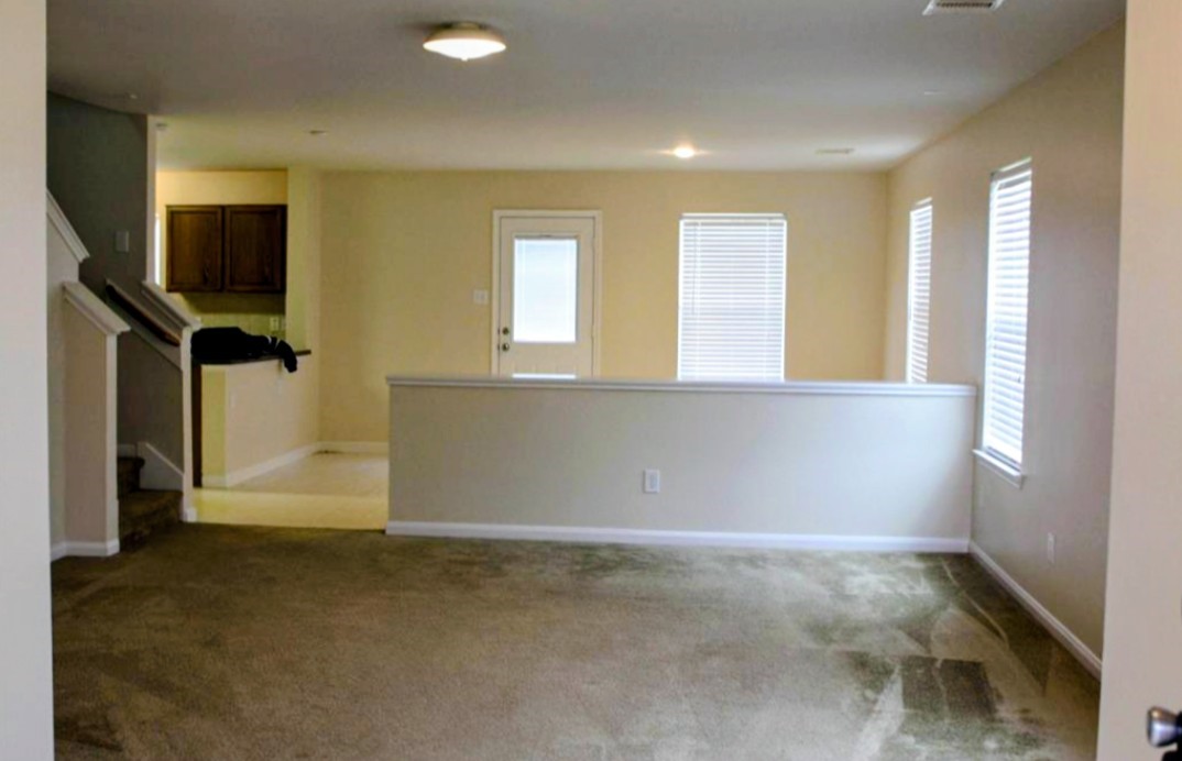 13039 Skyview Bend Property Photo 2