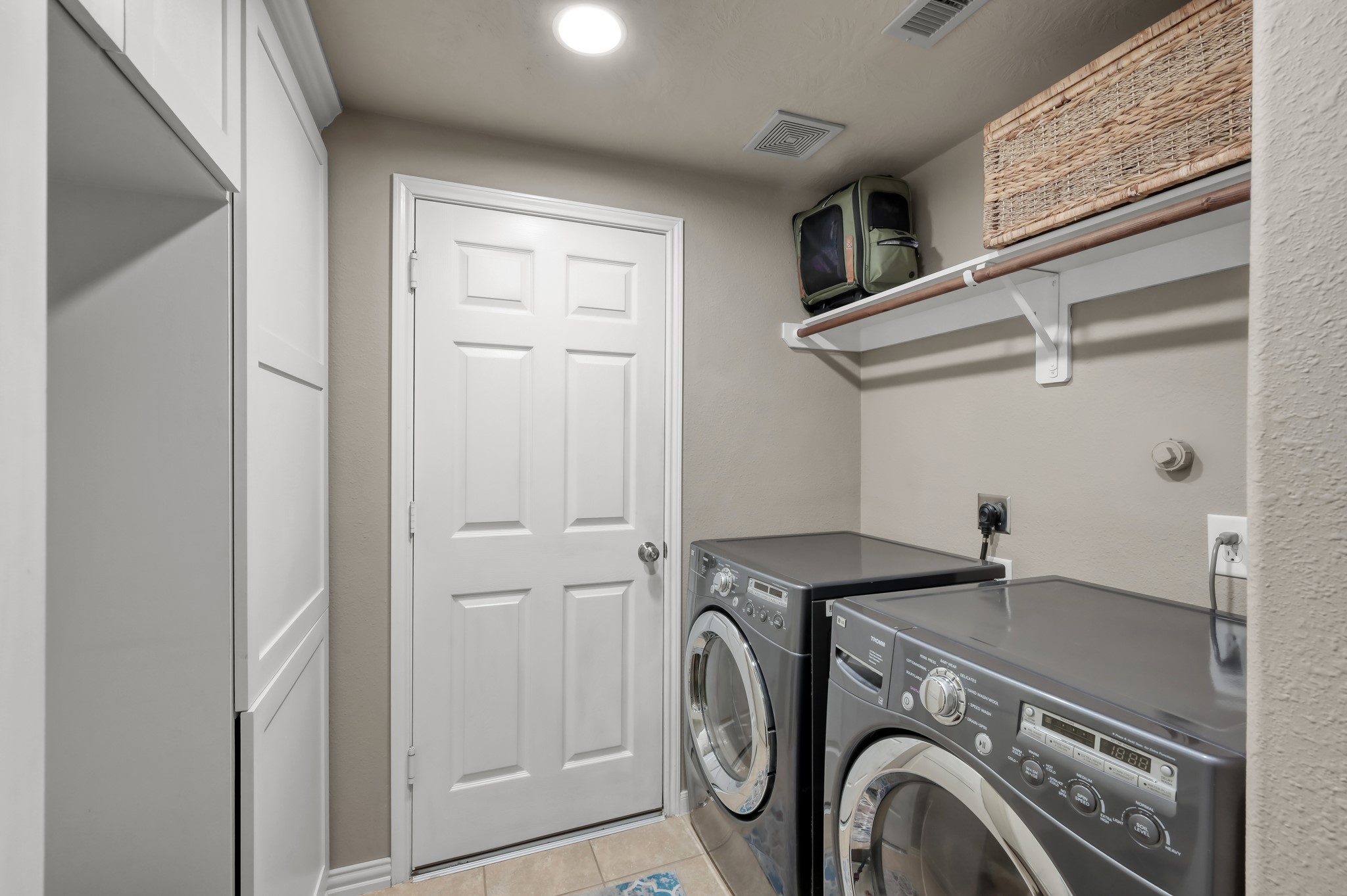 2502 Wynden Meadow Lane Property Photo 27