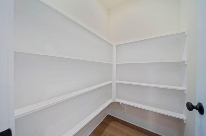 236 E 39th Street A Property Photo 12