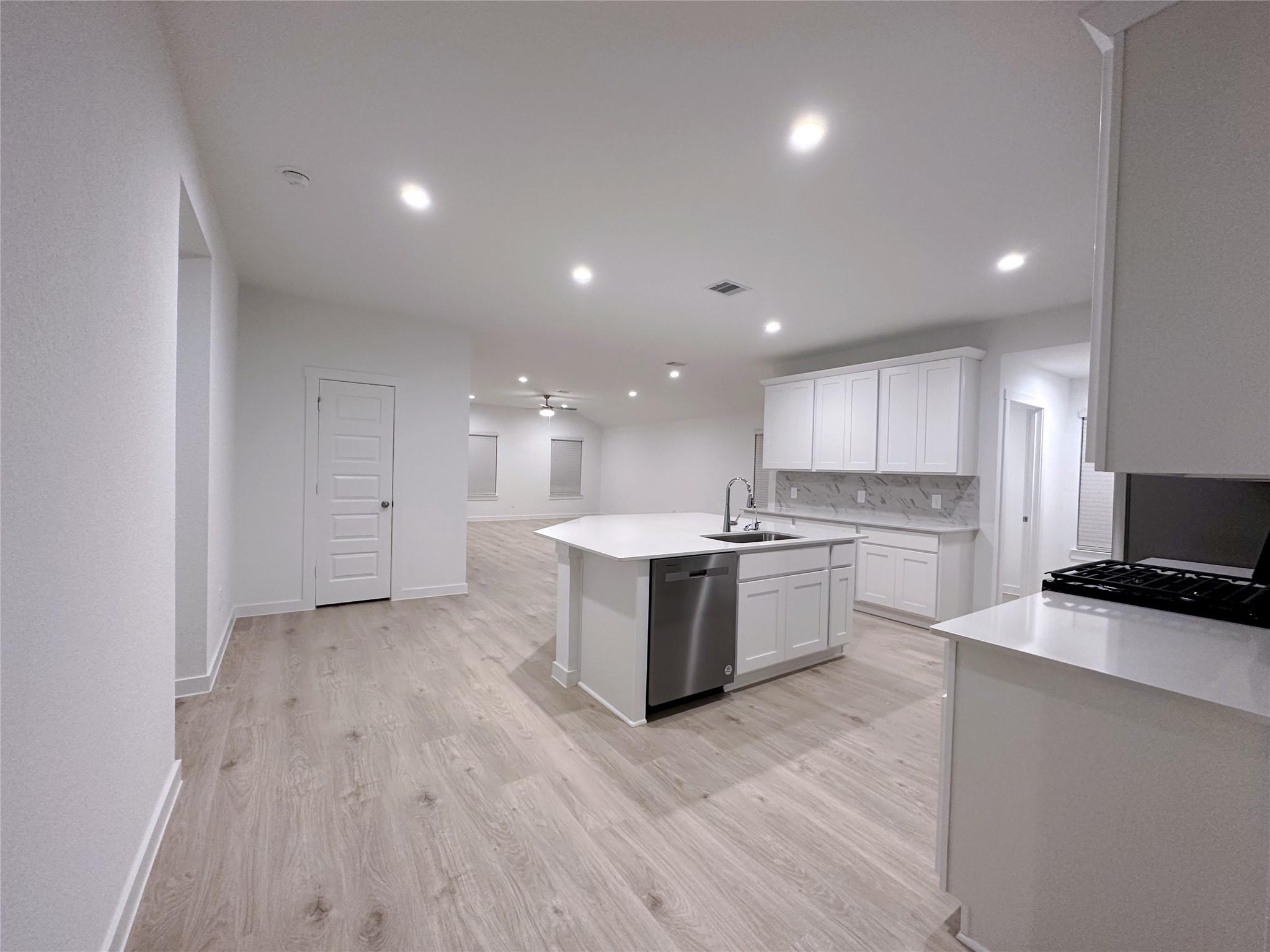 30307 Reagans Ranch Drive Property Photo 6