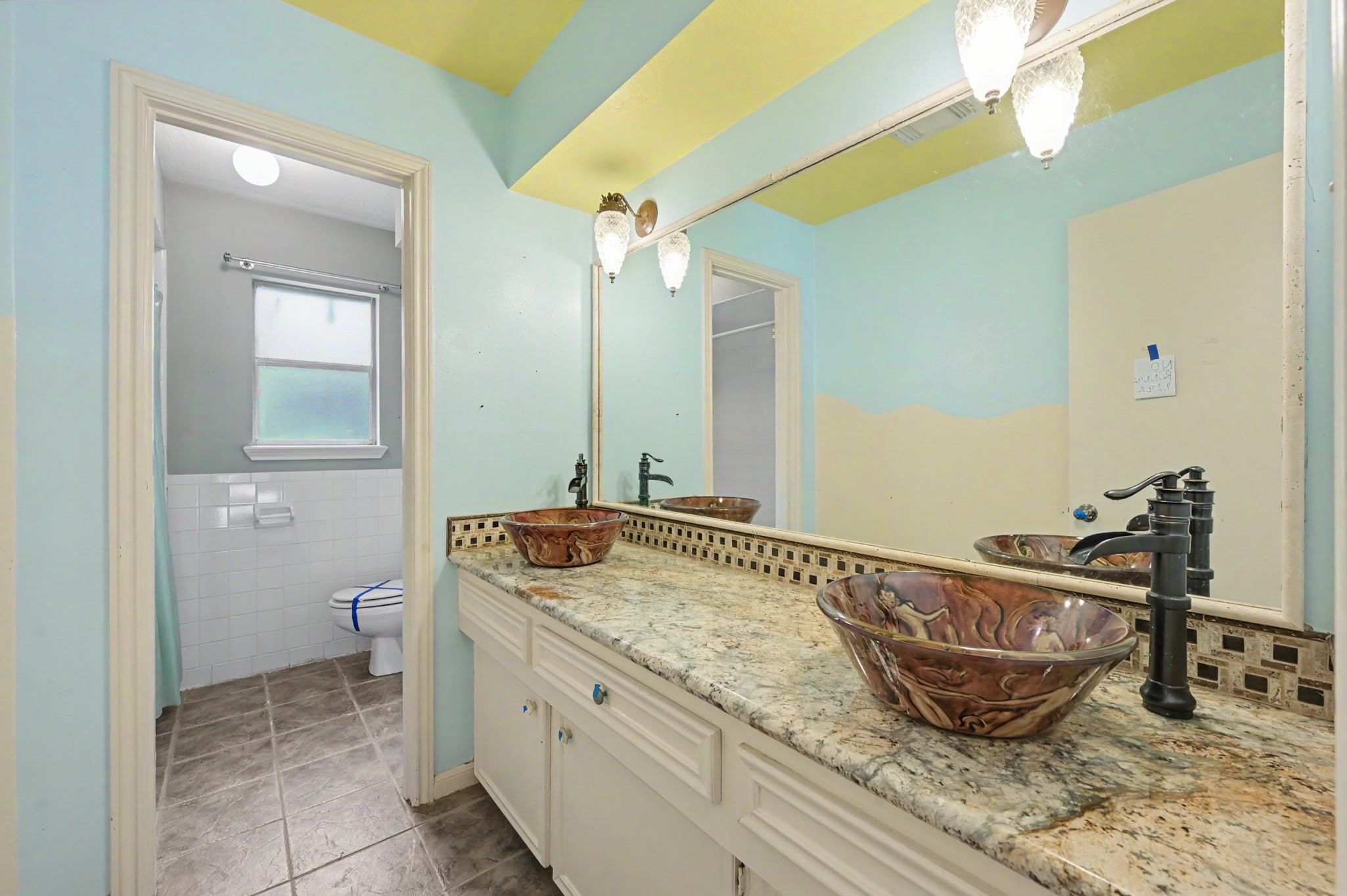2710 N Logrun Circle Property Photo 12
