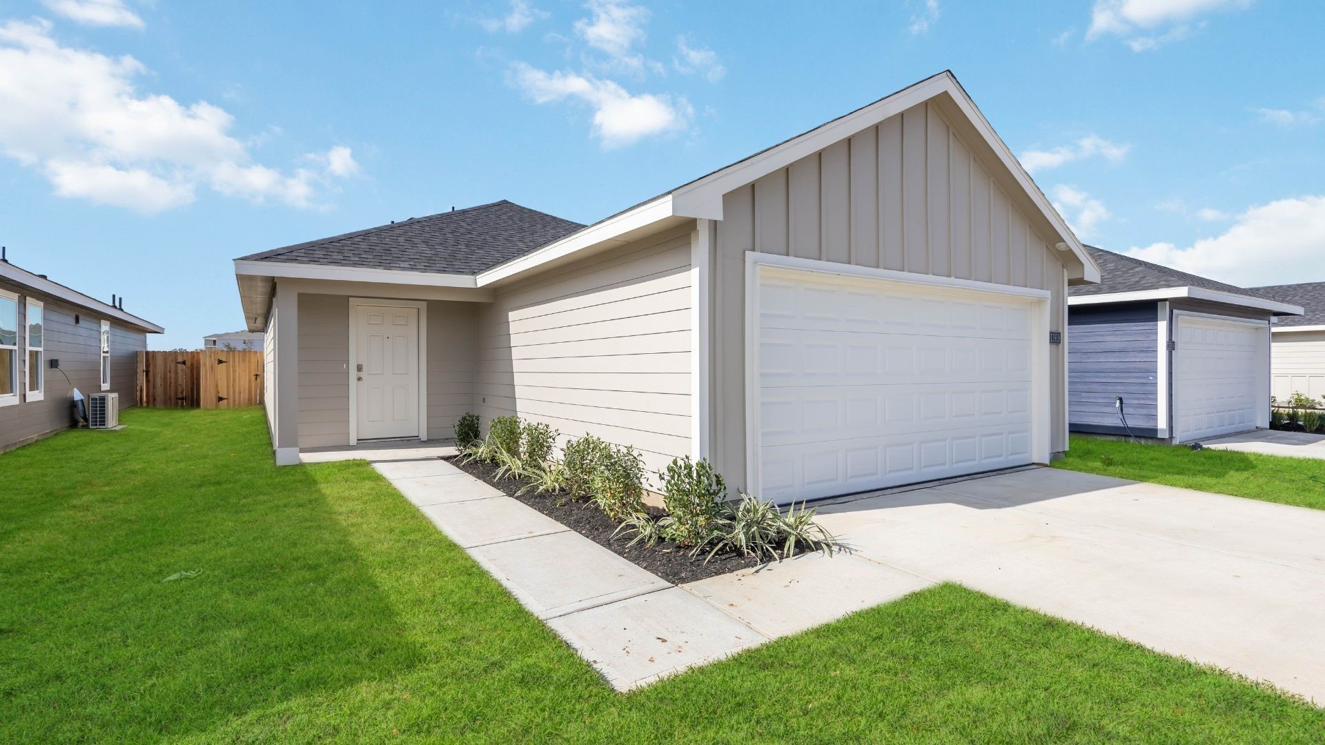 2534 Cedar Ridge Drive Property Photo 1