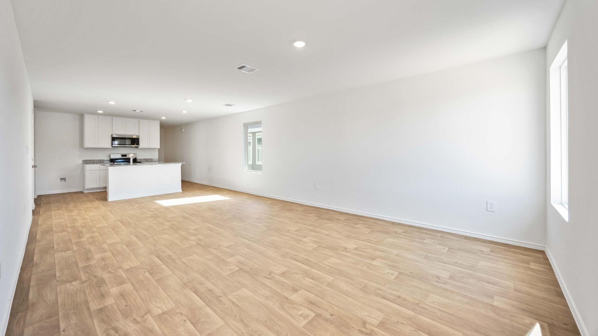 2534 Cedar Ridge Drive Property Photo 8
