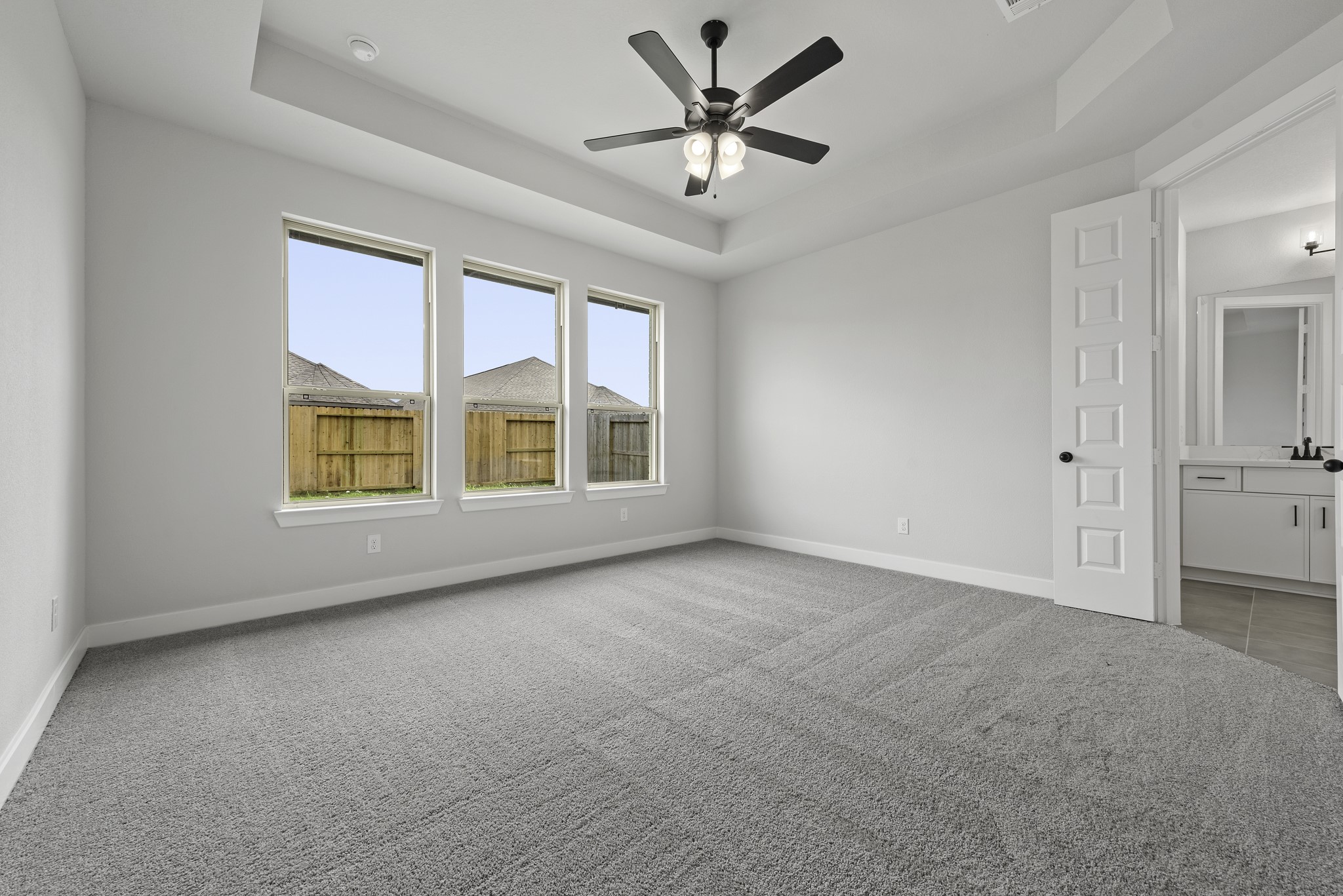 118 Candlelight Ridge Court Property Photo 14