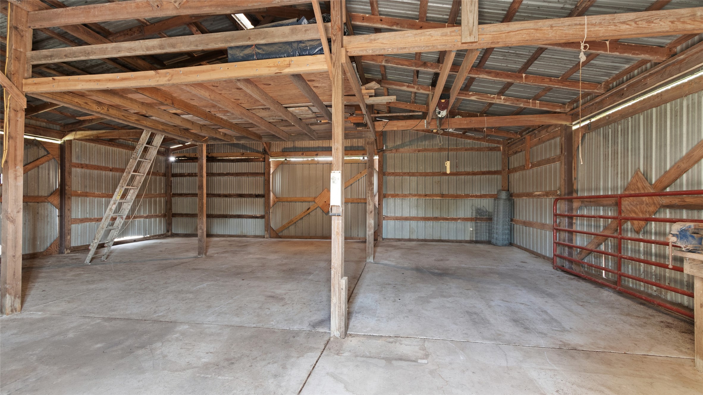 2915 Cemetery Road Property Photo 25