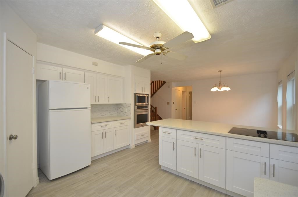 2822 River Birch Drive Property Photo 4
