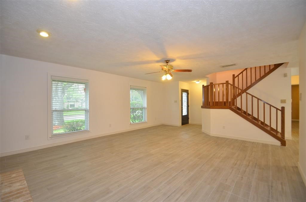 2822 River Birch Drive Property Photo 5
