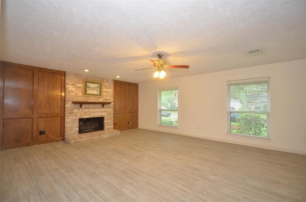 2822 River Birch Drive Property Photo 6