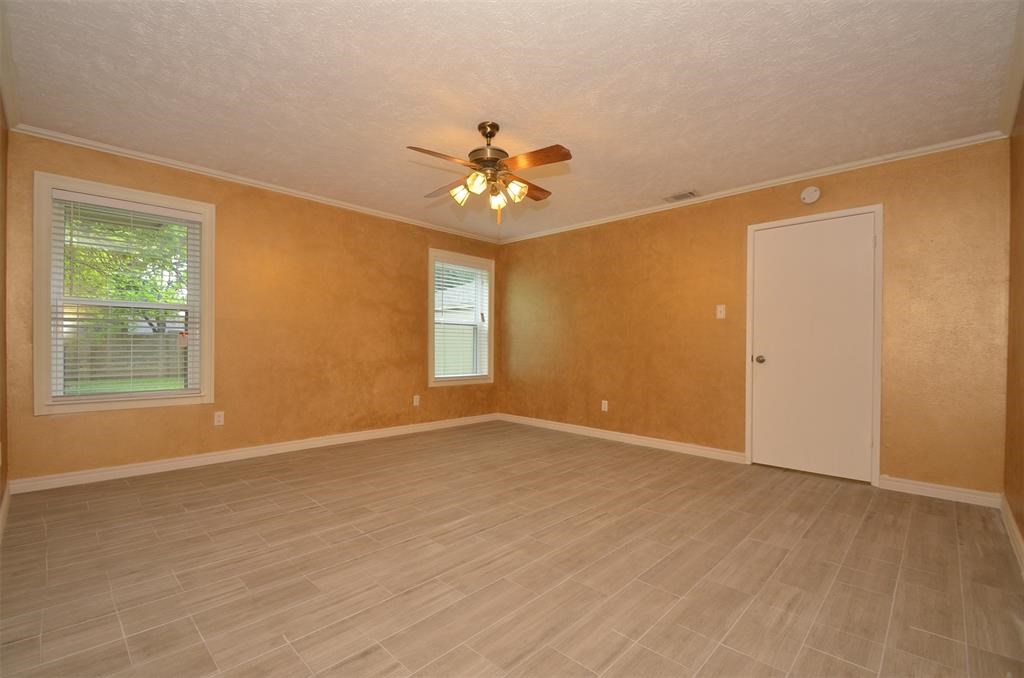 2822 River Birch Drive Property Photo 8