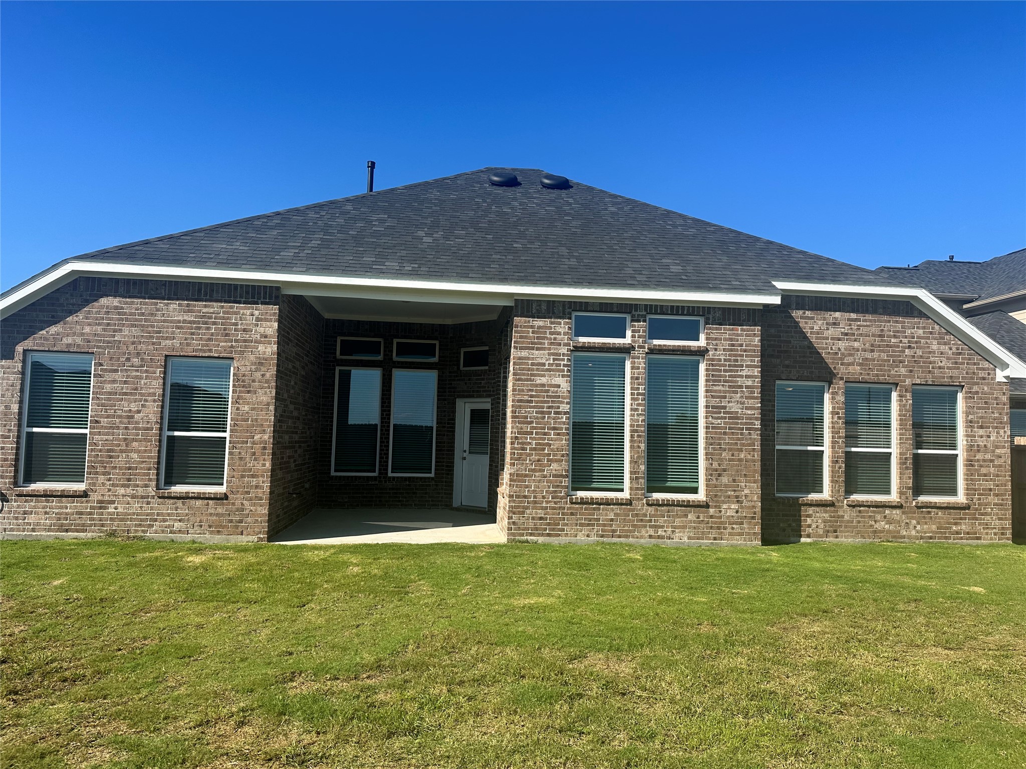 2502 Shallow Lake Lane Property Photo 23