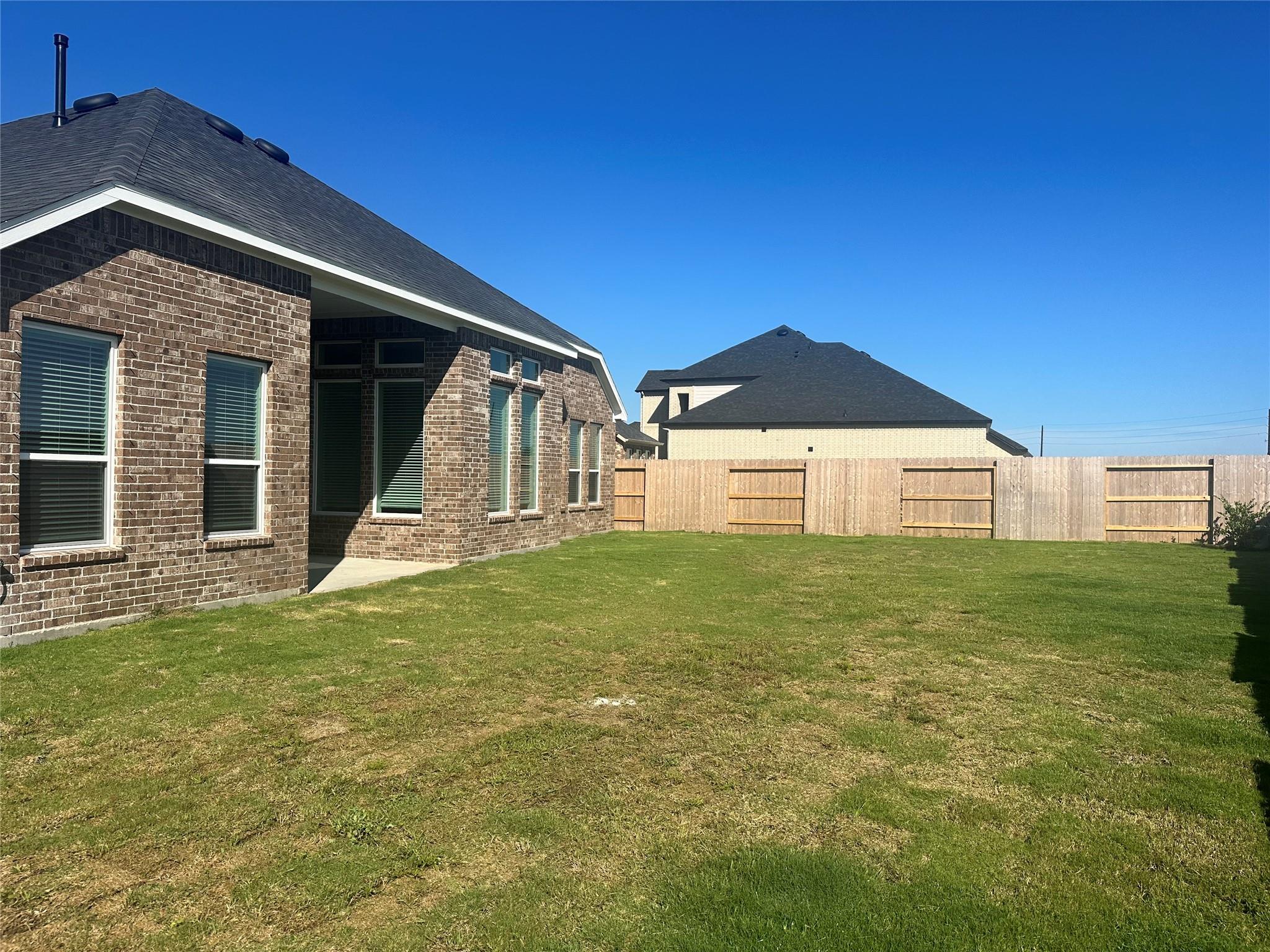 2502 Shallow Lake Lane, Iowa Colony Tx 77583 Property Photo 24