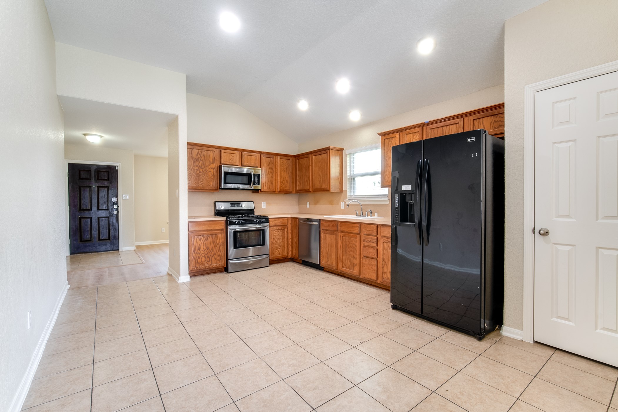 8442 Rollins Bend Lane Property Photo 12