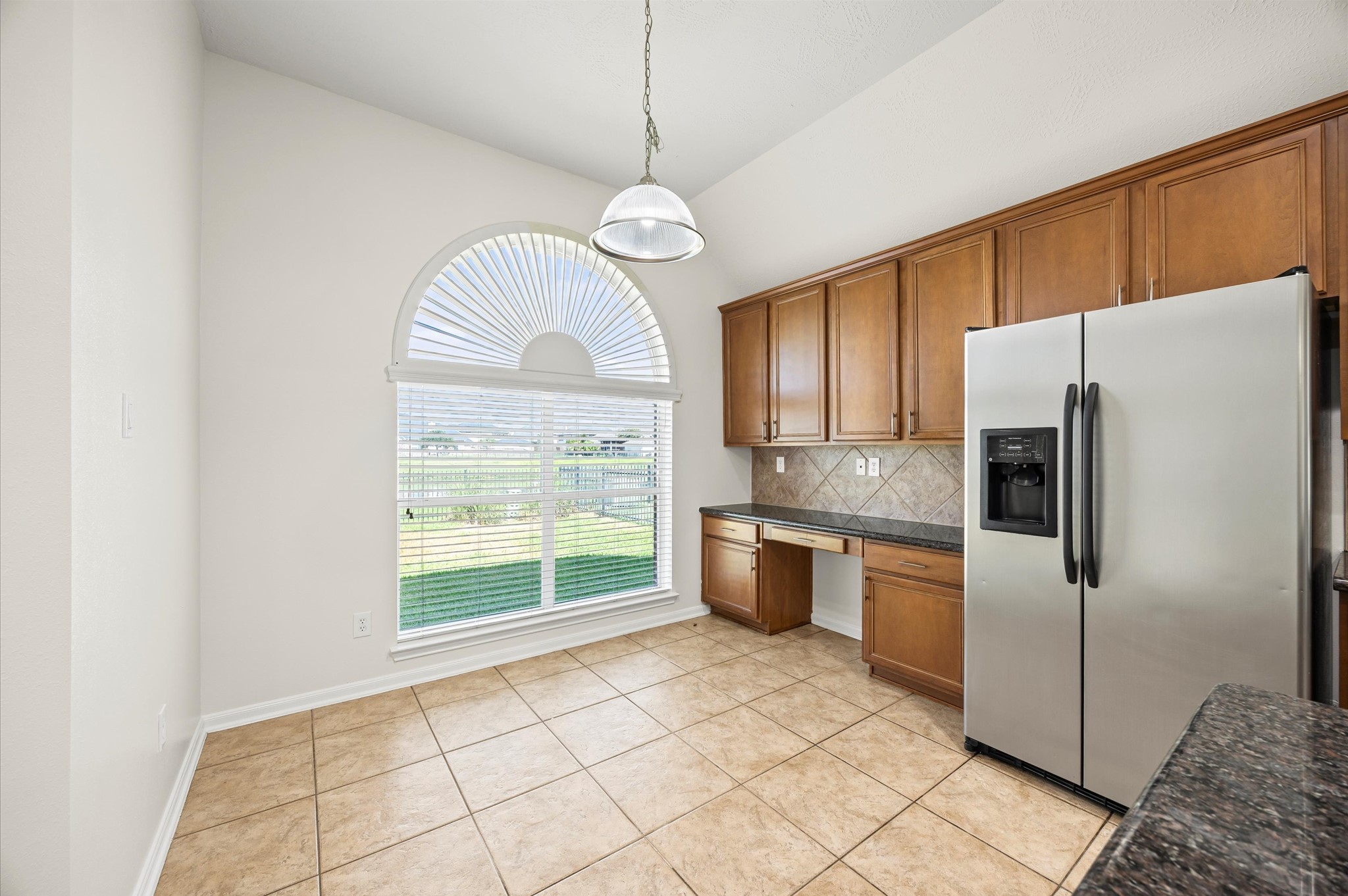 21511 Avalon Queen Drive Property Photo 14