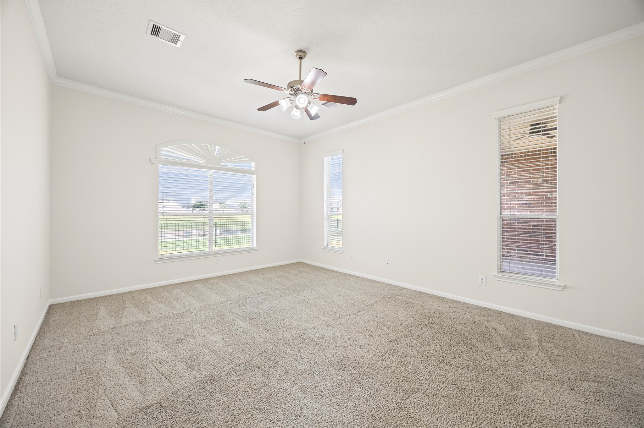 21511 Avalon Queen Drive Property Photo 21