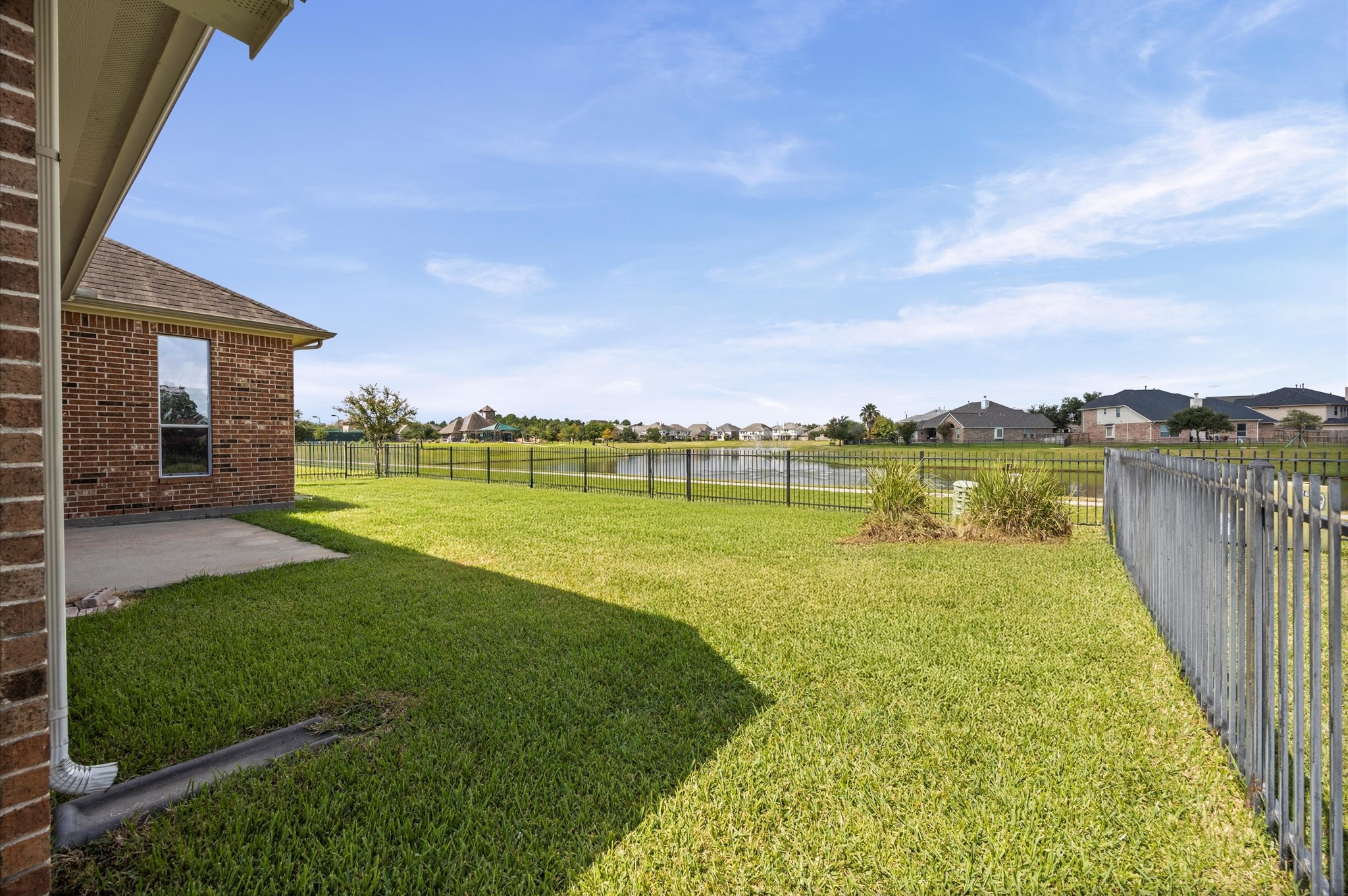 21511 Avalon Queen Drive Property Photo 28