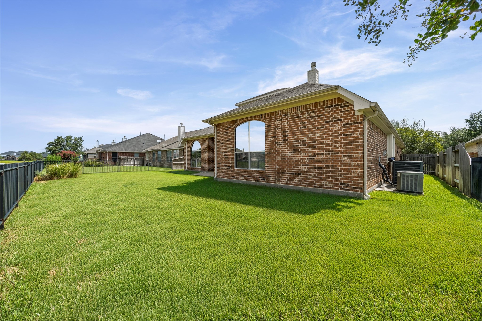 21511 Avalon Queen Drive Property Photo 31