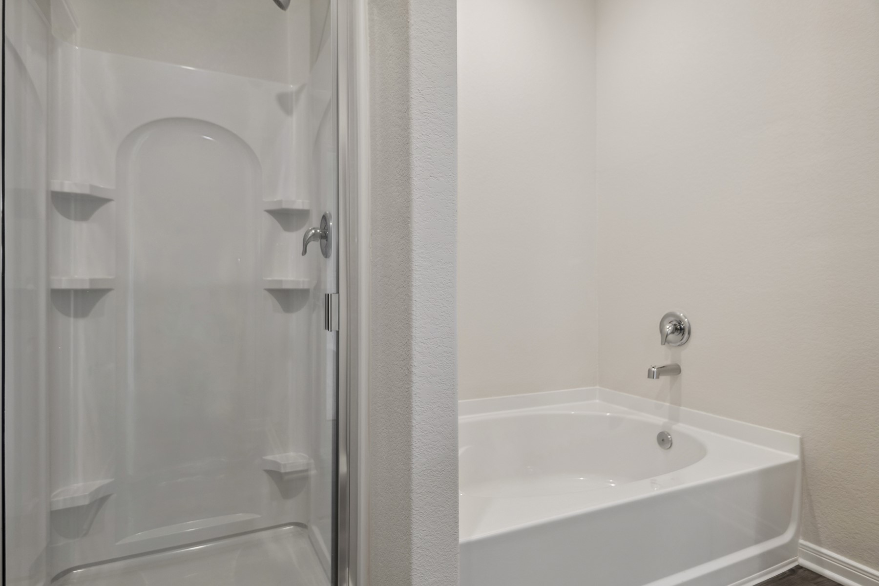 15415 Maple Terrace Drive Property Photo 13
