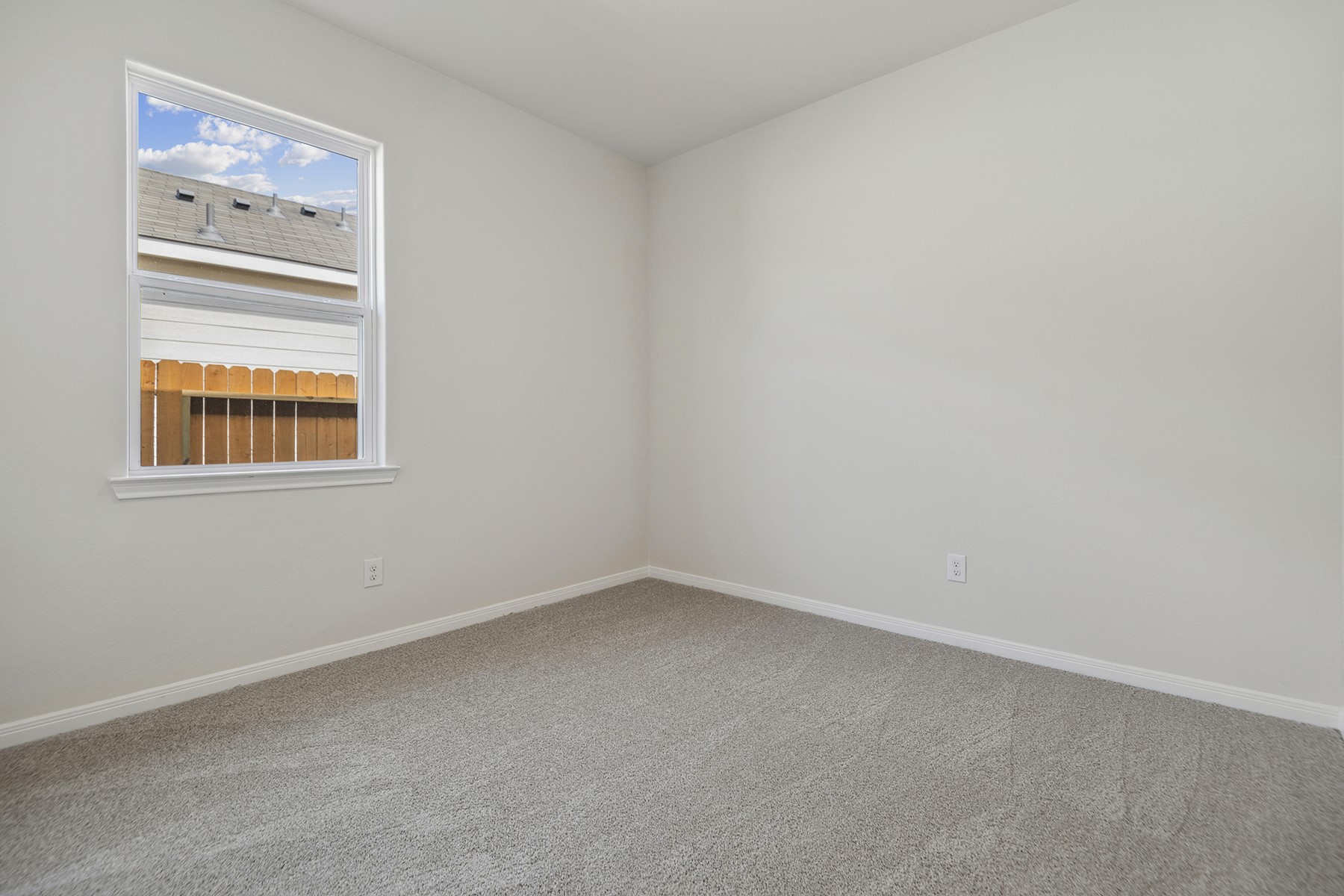 15415 Maple Terrace Drive Property Photo 15