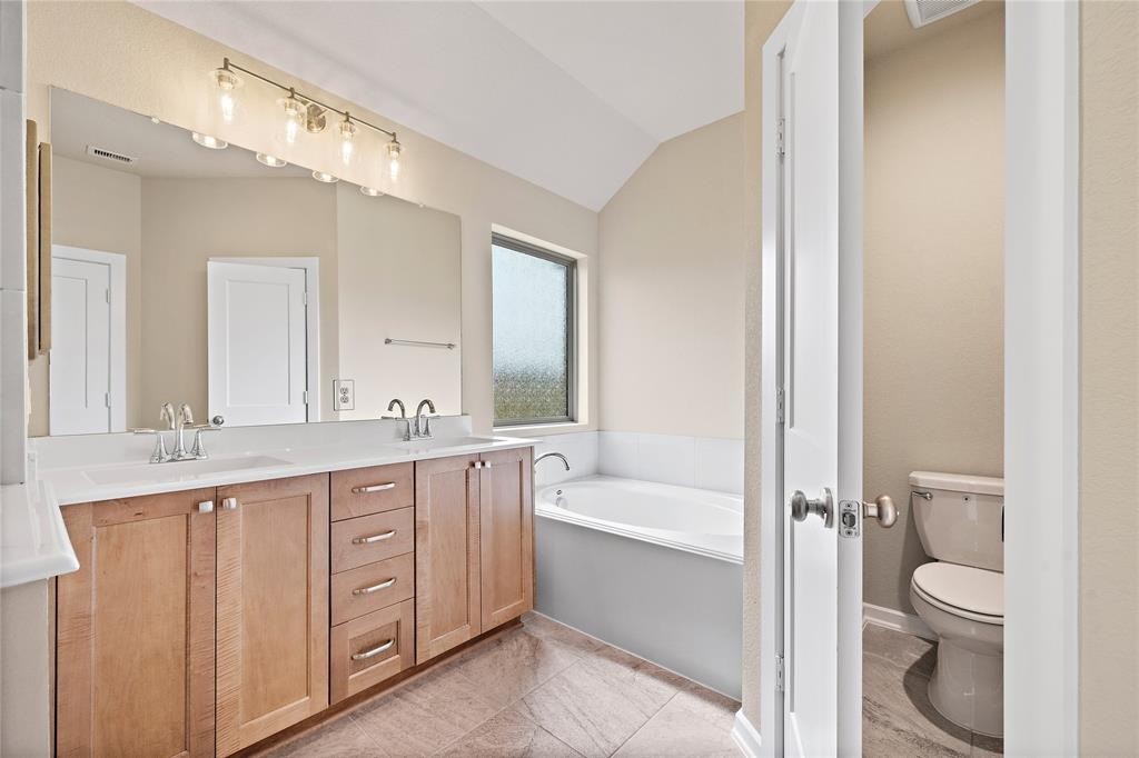 29202 Everett Ridge Lane Property Photo 15