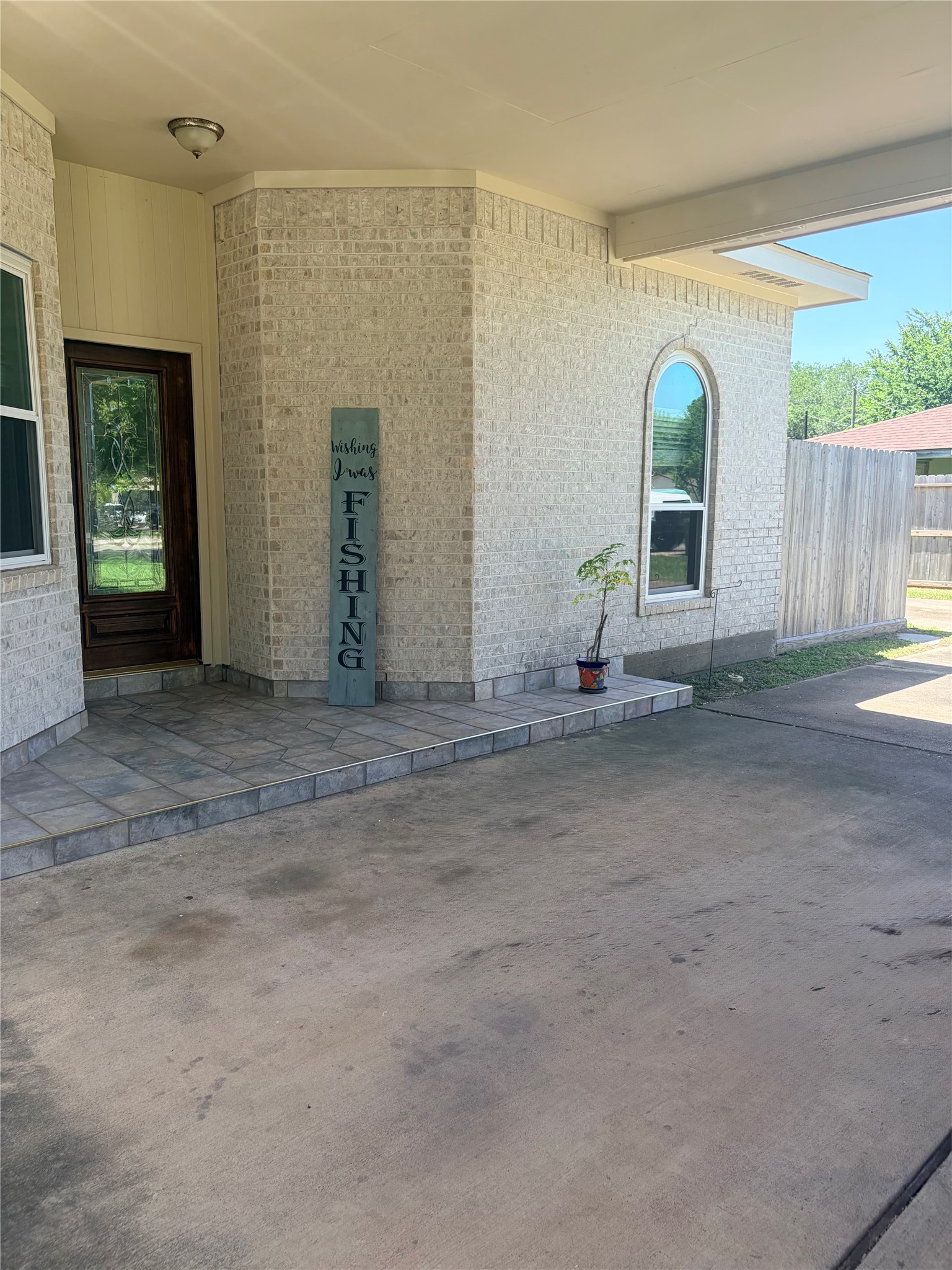 3230 W Meadow Lane Property Photo 5