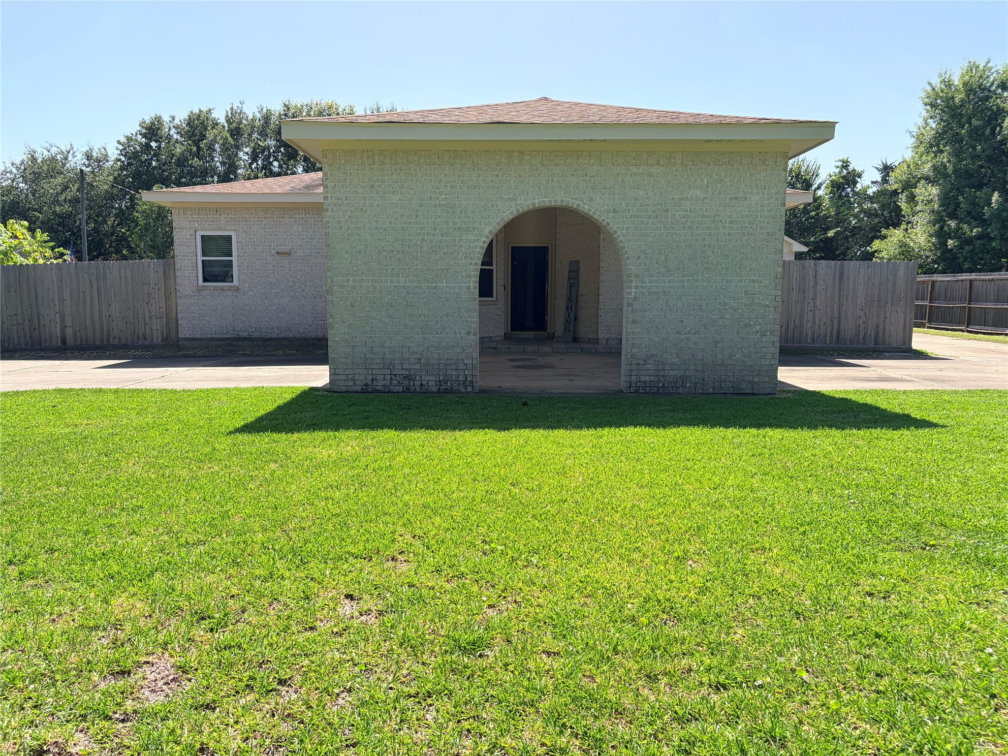 3230 W Meadow Lane Property Photo 6
