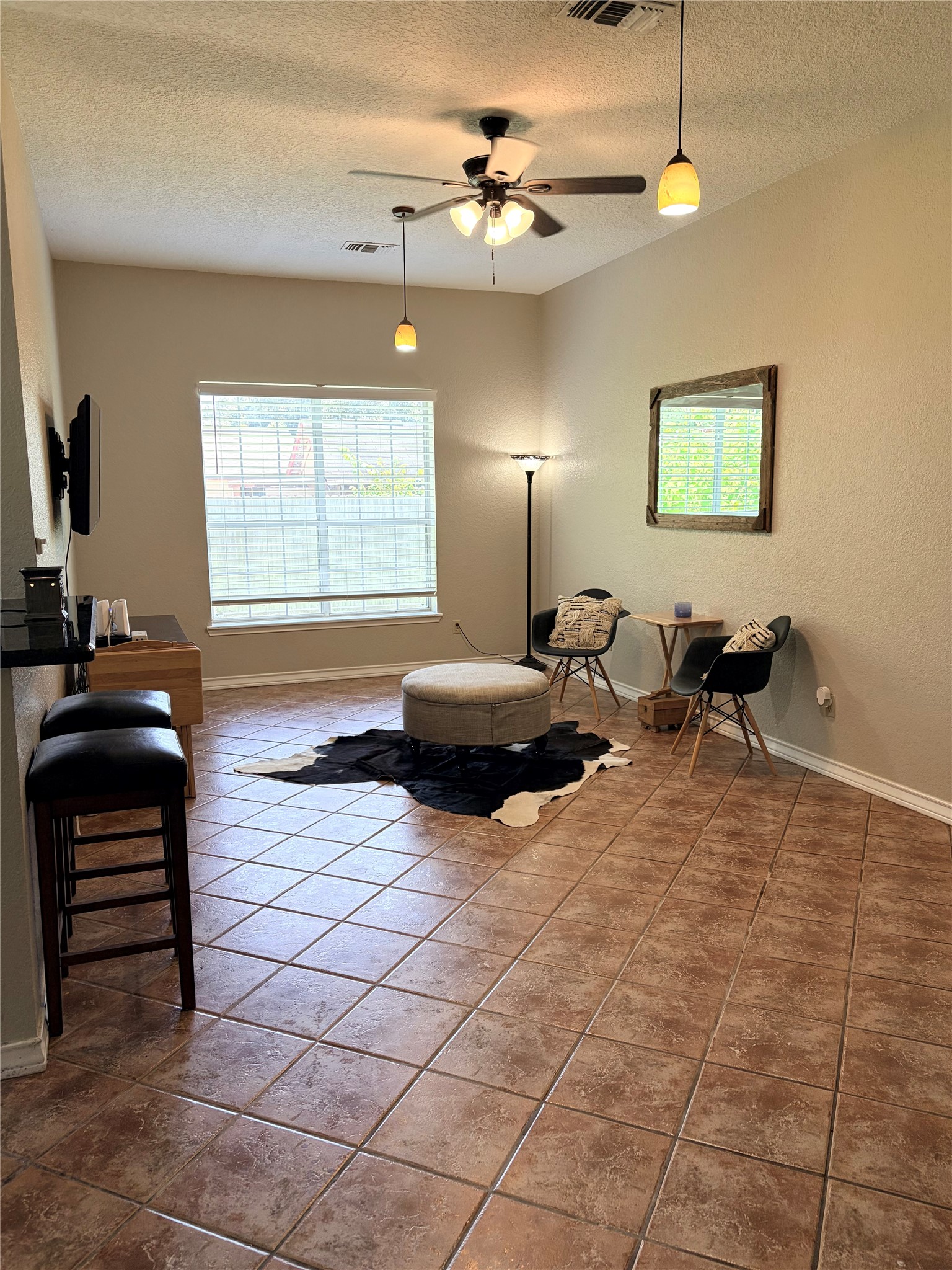 3230 W Meadow Lane Property Photo 10