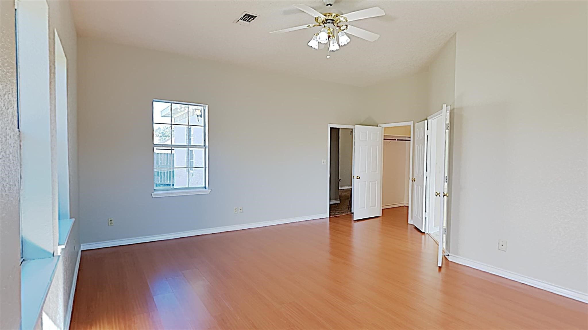 3230 W Meadow Lane Property Photo 14