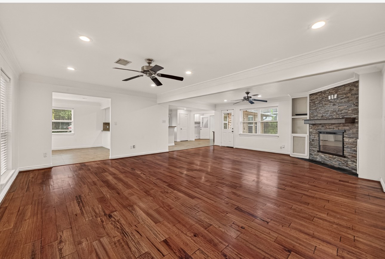8522 Westview Drive Property Photo 3