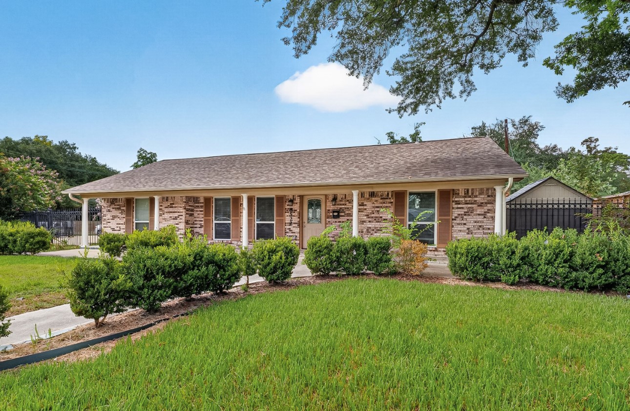 8522 Westview Drive Property Photo 8