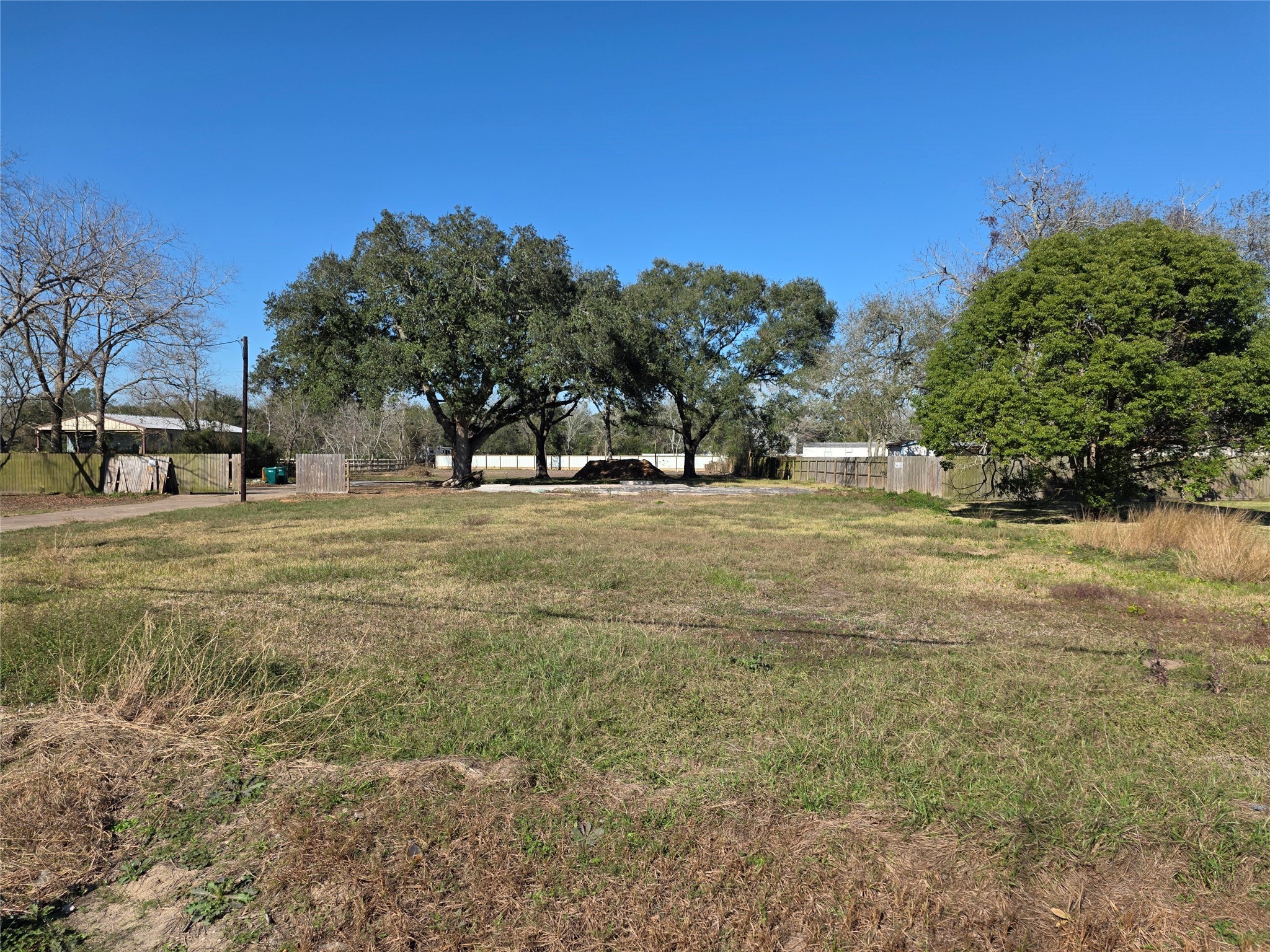 414 Gordy Road Property Photo 1