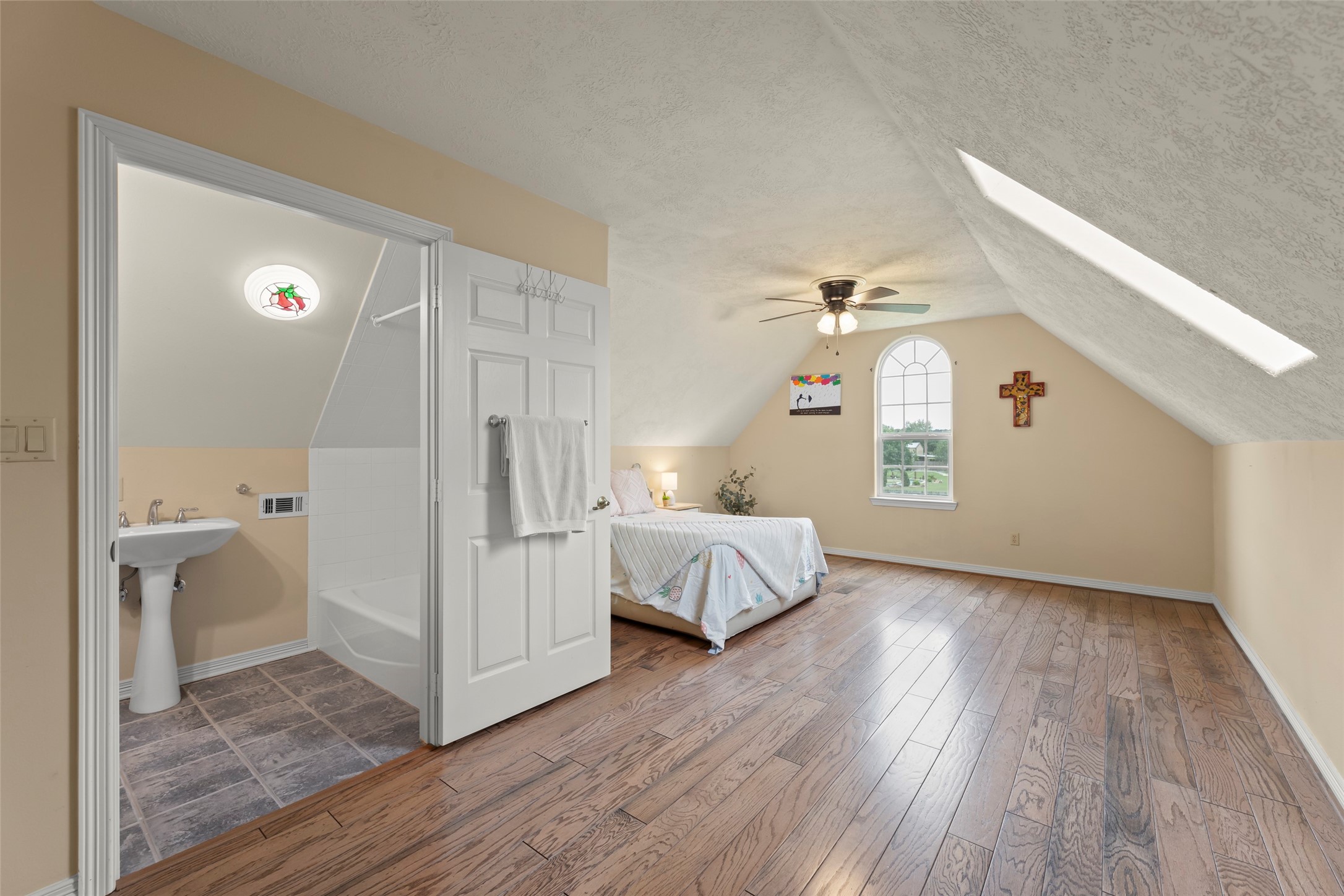 16901 Steinhagen Road Property Photo 23