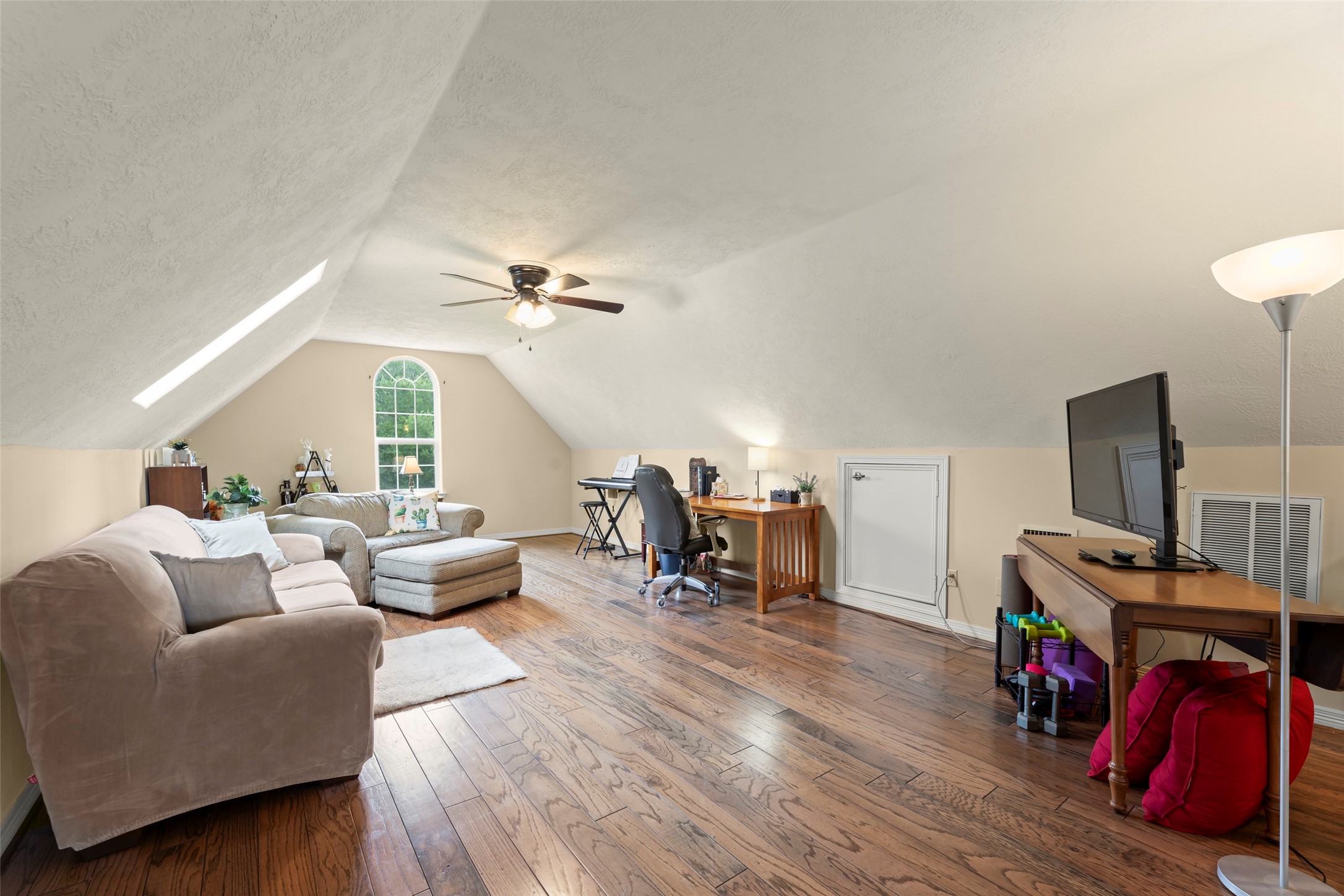 16901 Steinhagen Road Property Photo 25