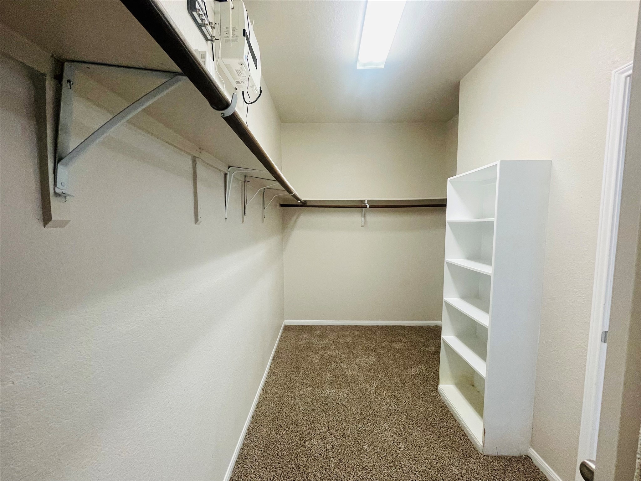4702 Sedgewood Drive Property Photo 4