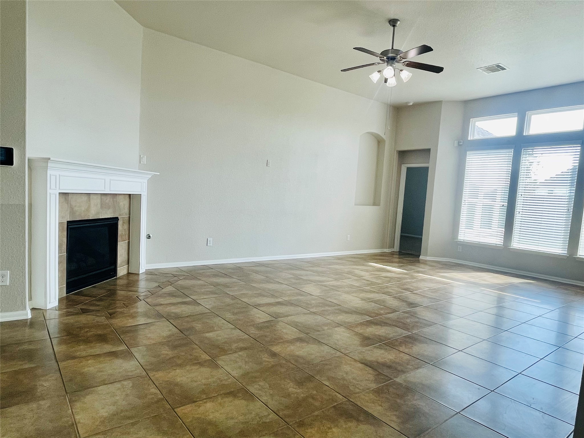 4702 Sedgewood Drive Property Photo 11