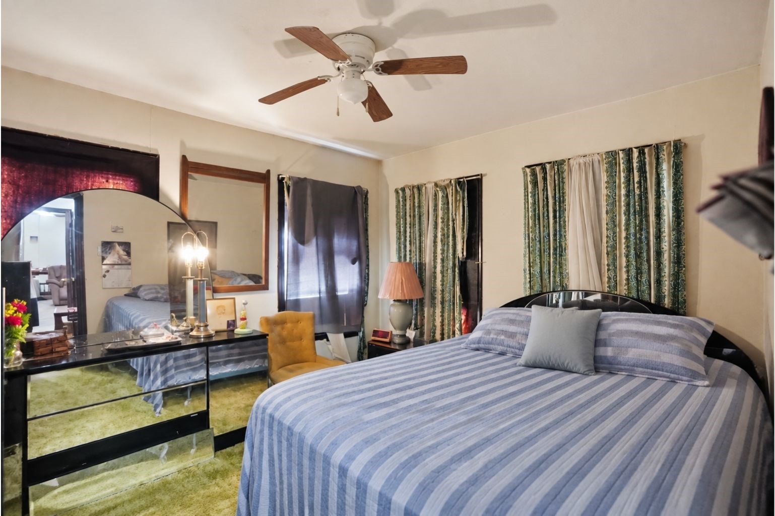 1406 Algee Street Property Photo 6