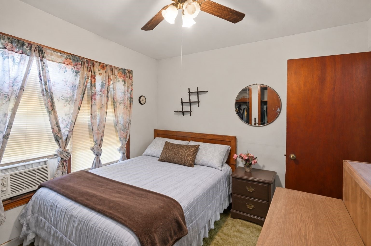 1406 Algee Street Property Photo 16