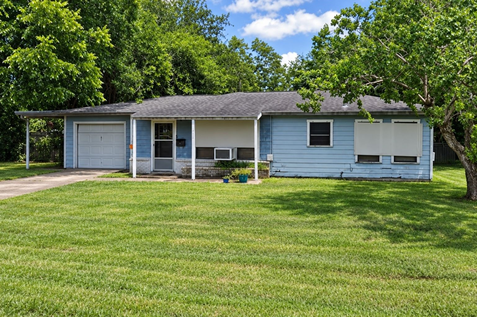 1406 Algee Street Property Photo 21