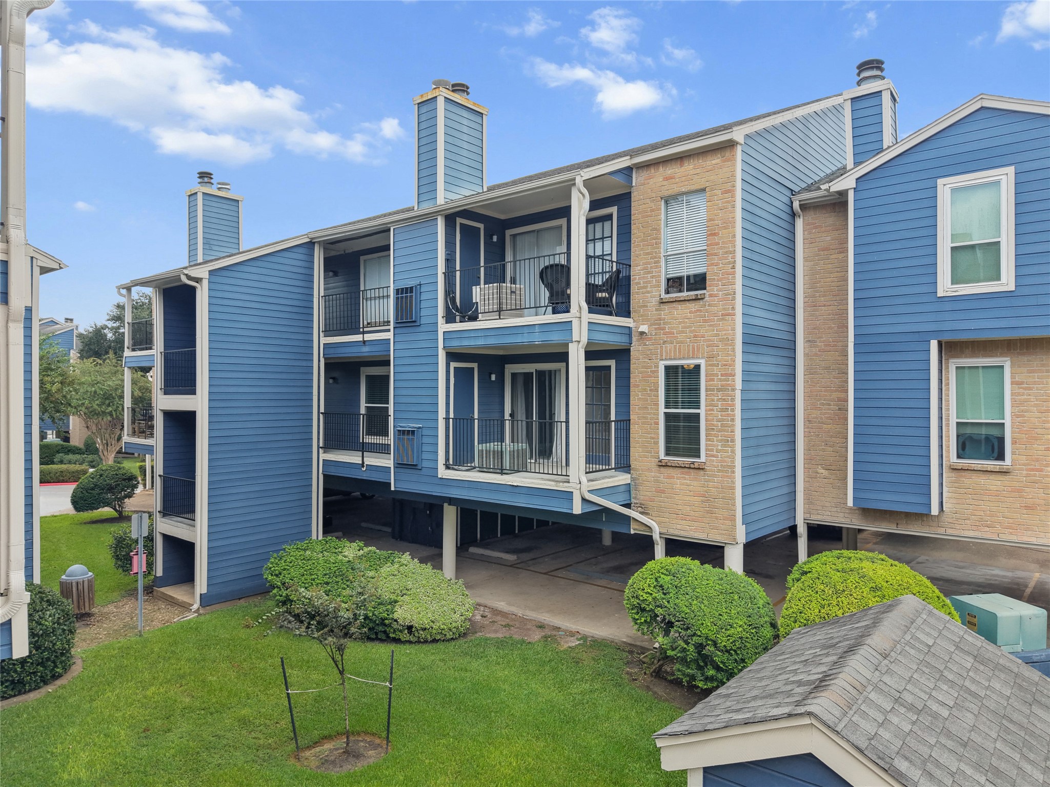 18515 Egret Bay Boulevard 1103 Property Photo 2