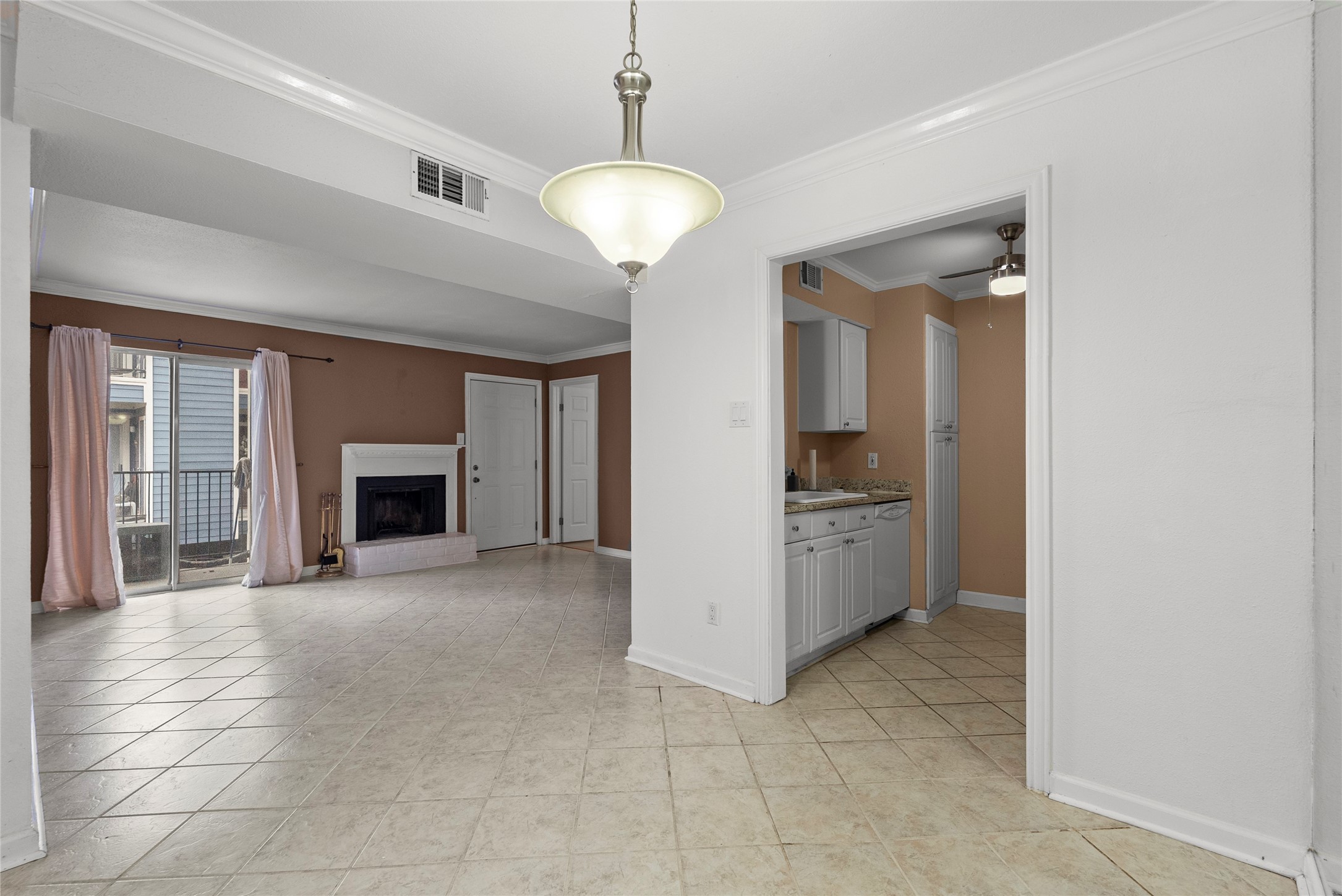 18515 Egret Bay Boulevard 1103 Property Photo 10